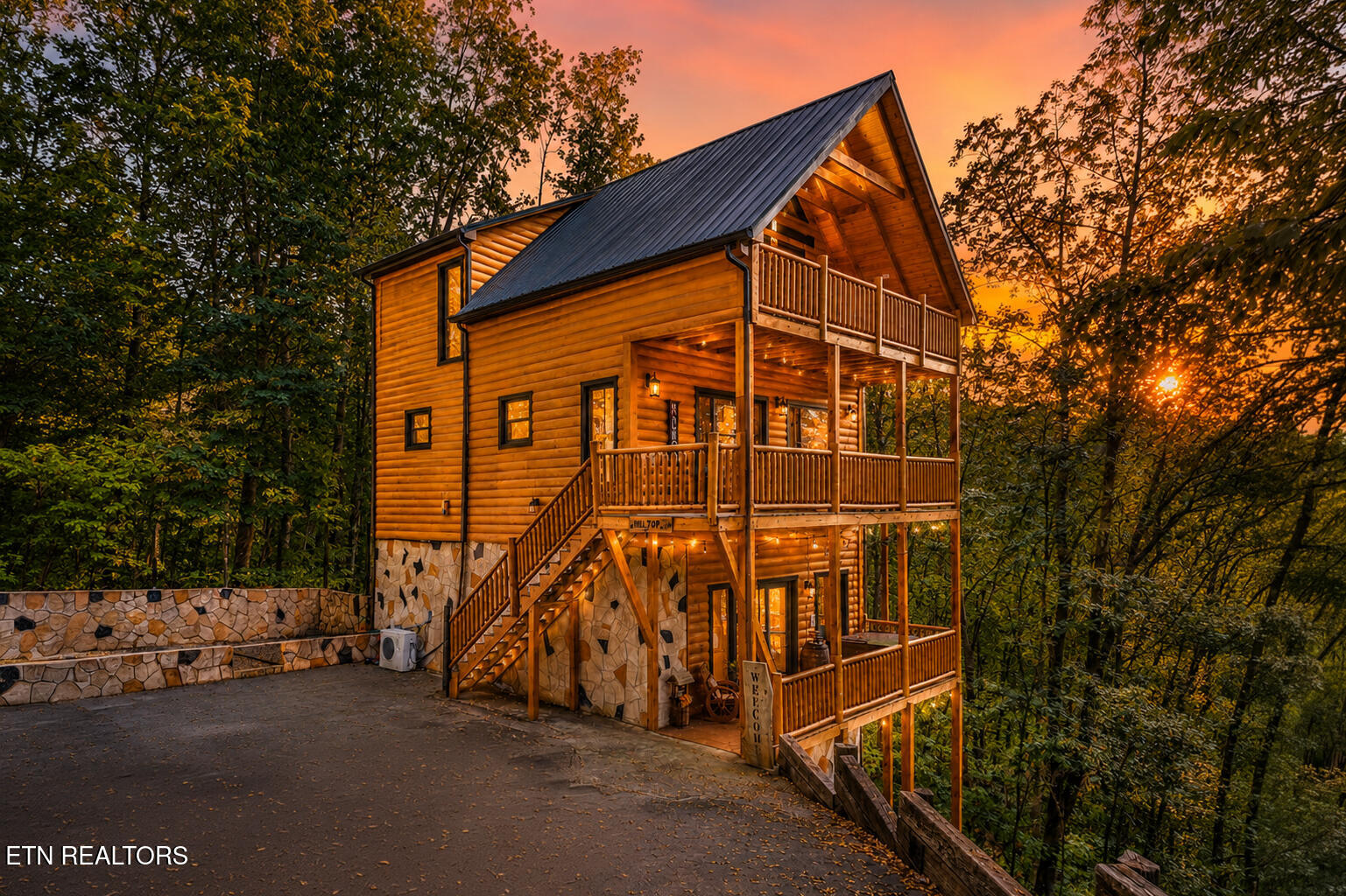 Sevierville TN 37876