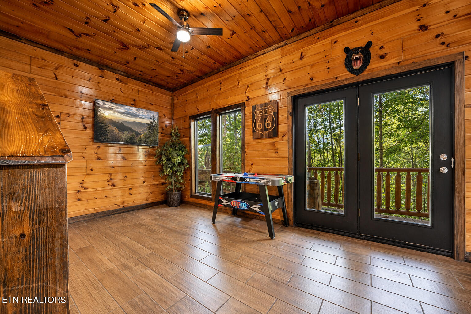 Sevierville TN 37876