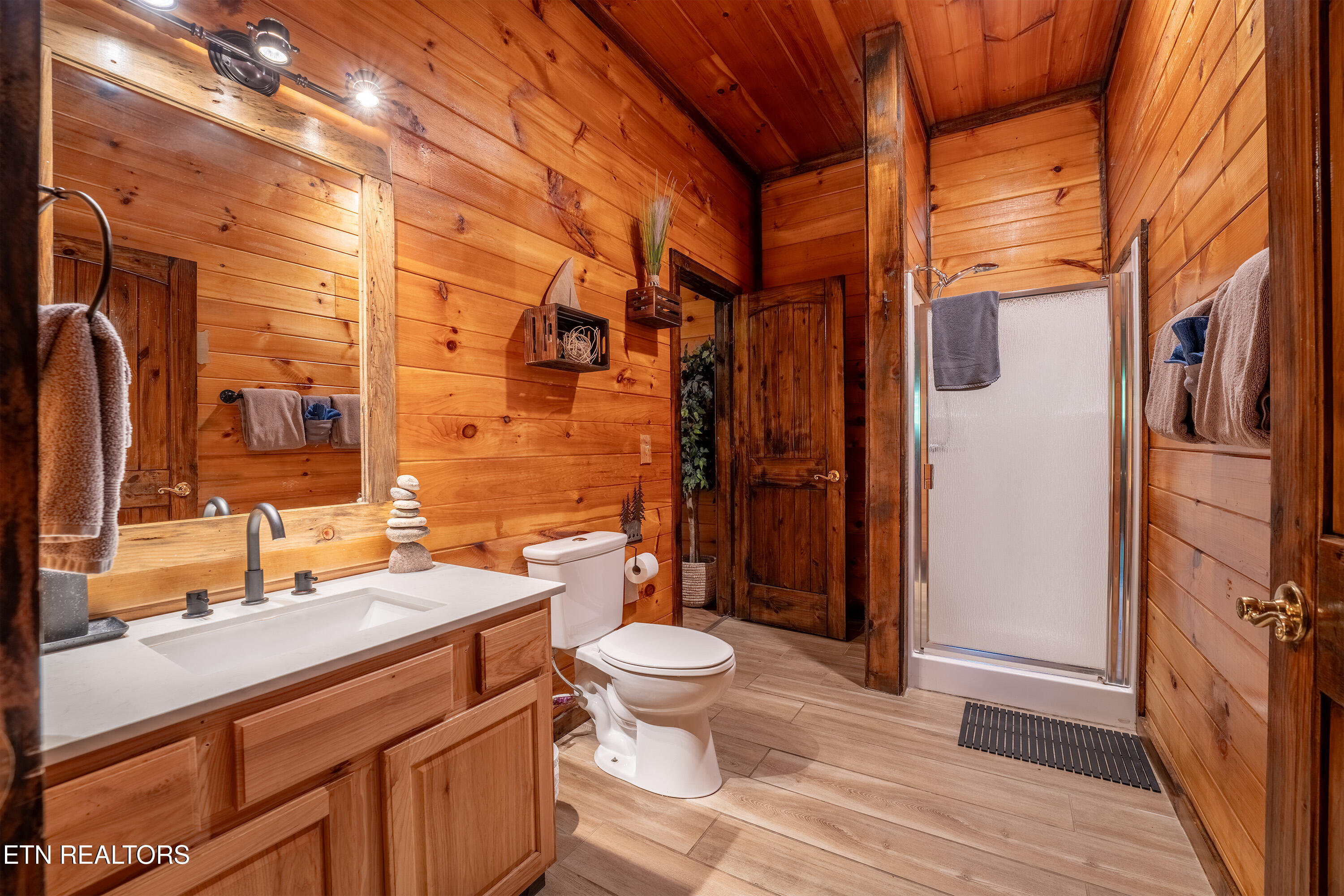 Sevierville TN 37876