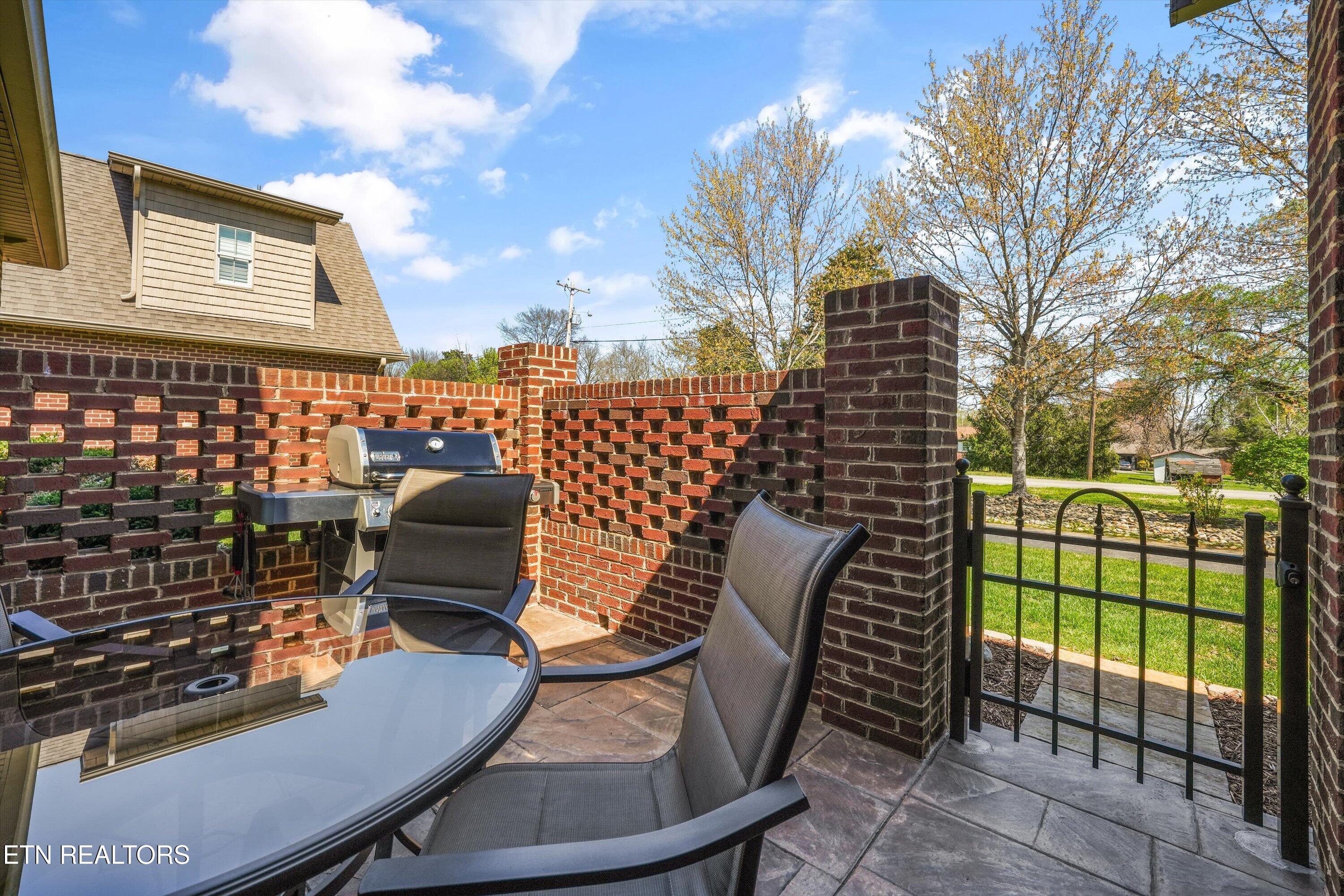 430 Savannah Village Drive Maryville TN 37803