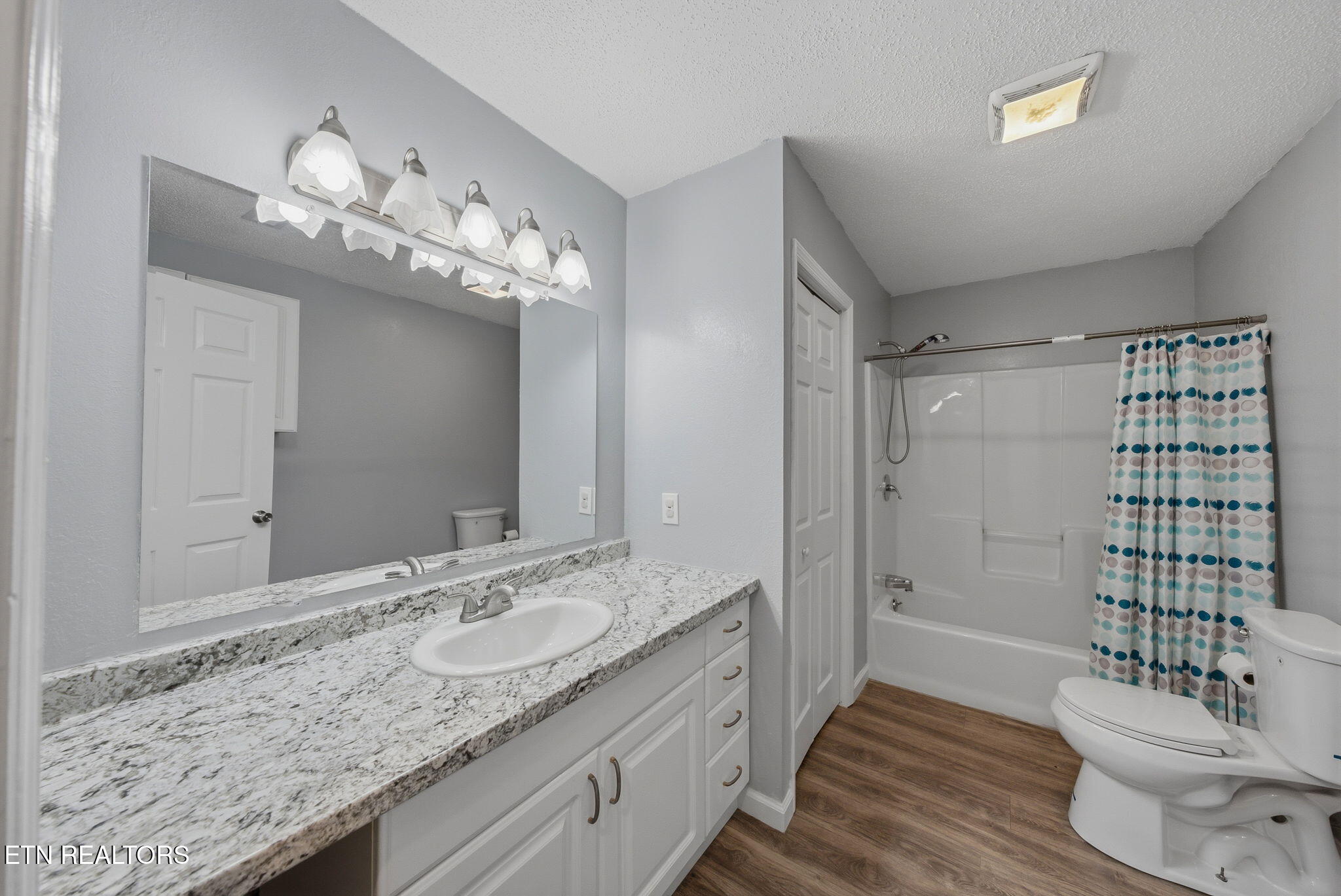 5842 Lucerne Lane Knoxville TN 37921