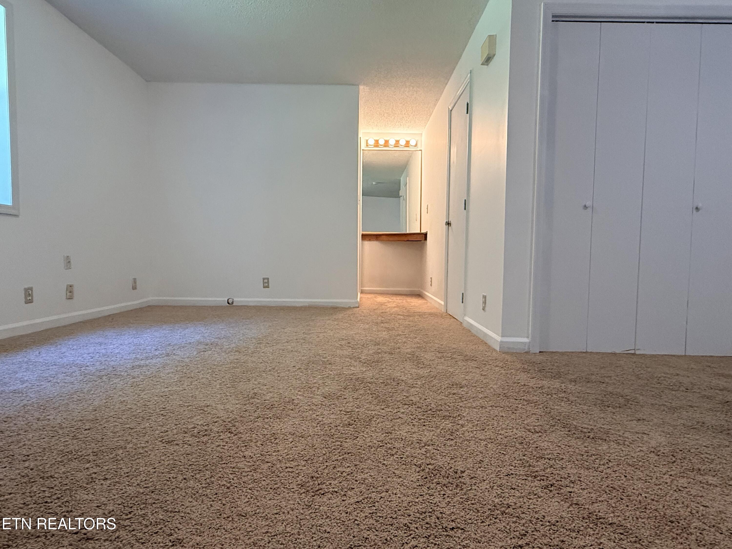 4905 Wilkshire Drive Knoxville TN 37921