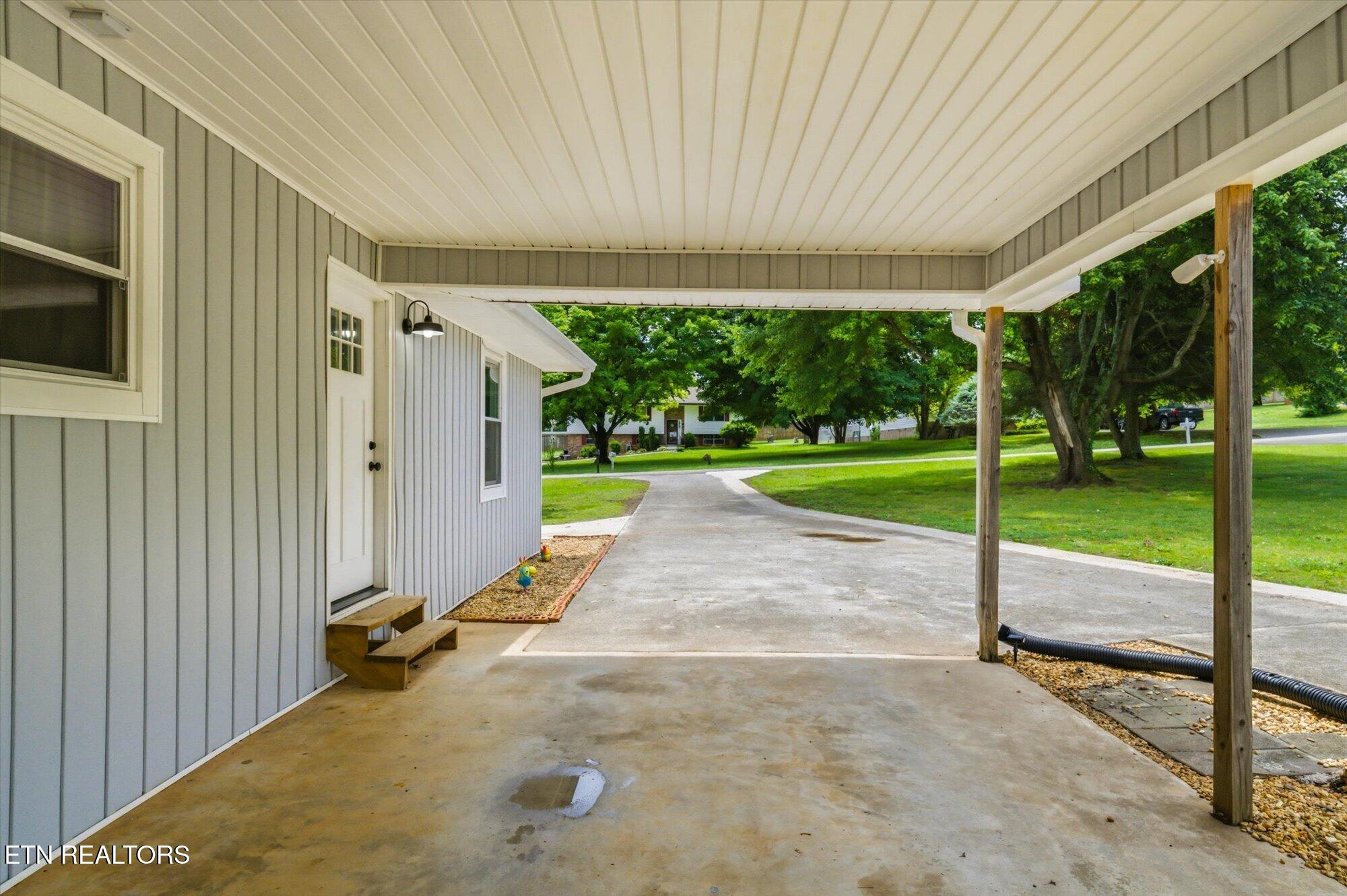 112 County Road 142 Riceville TN 37370