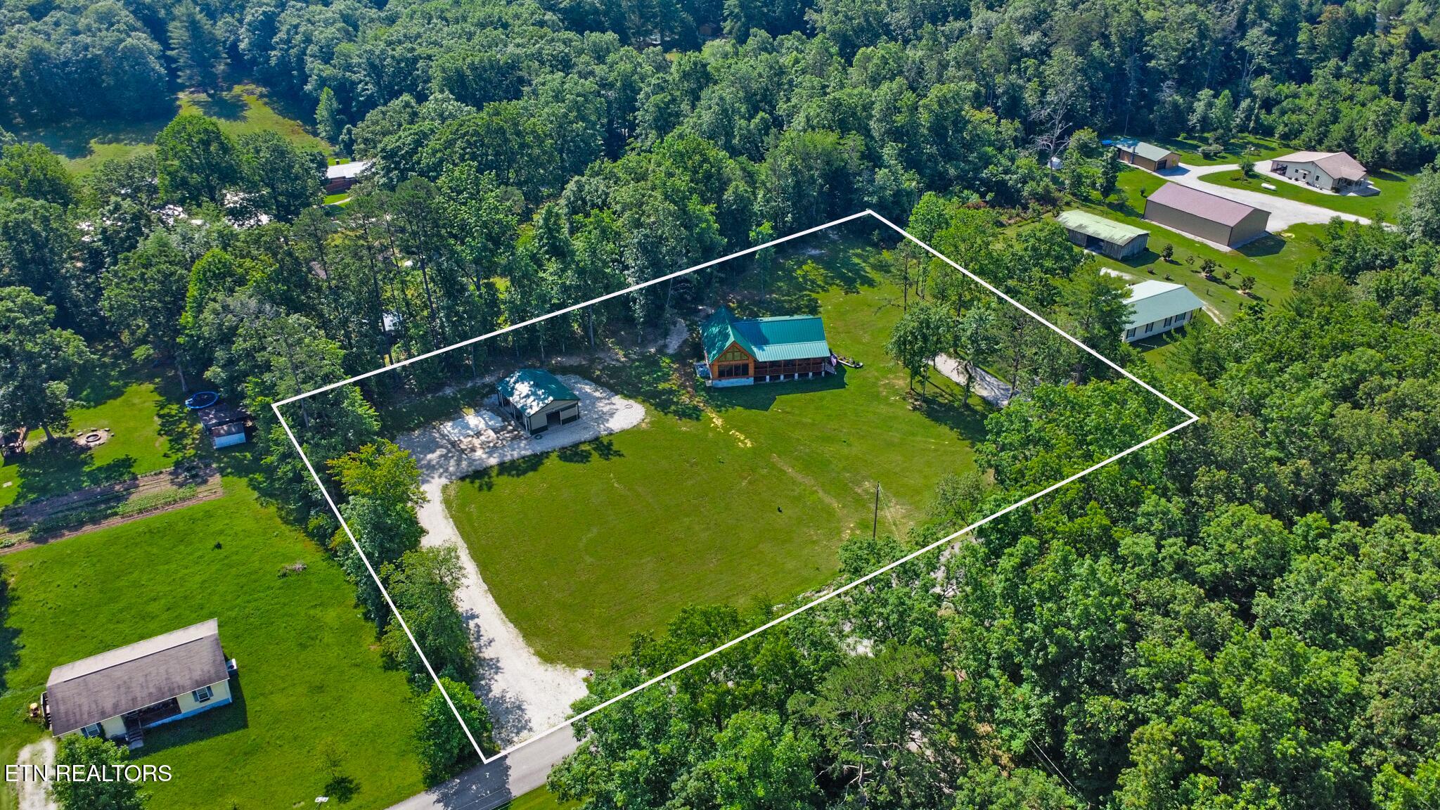 299 Anderson Tinch Avenue Jamestown TN 38556