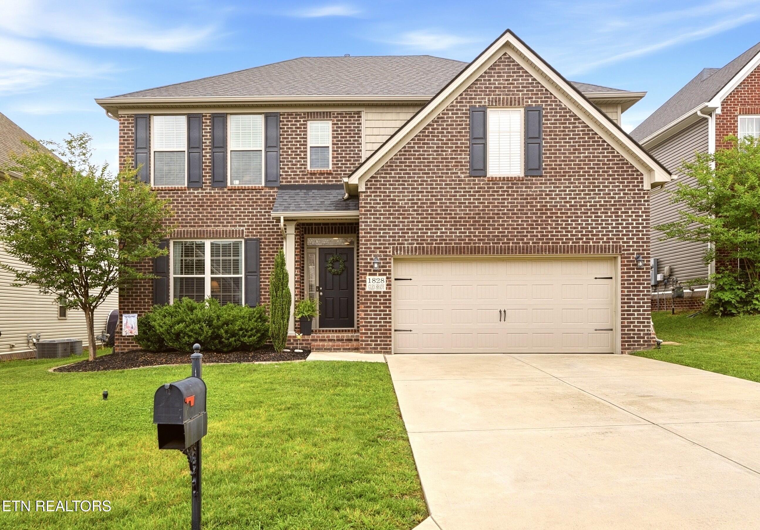 1828 Glen Shady Boulevard Knoxville TN 37922