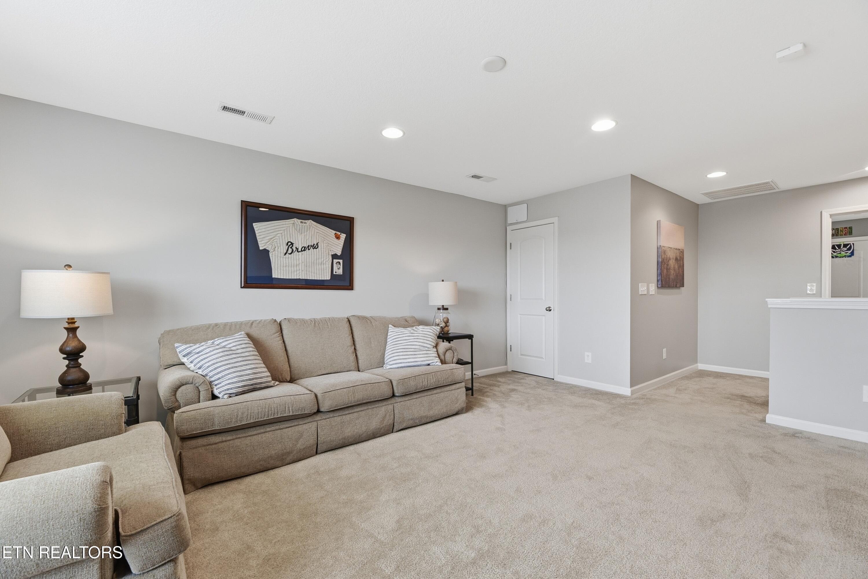 1828 Glen Shady Boulevard Knoxville TN 37922