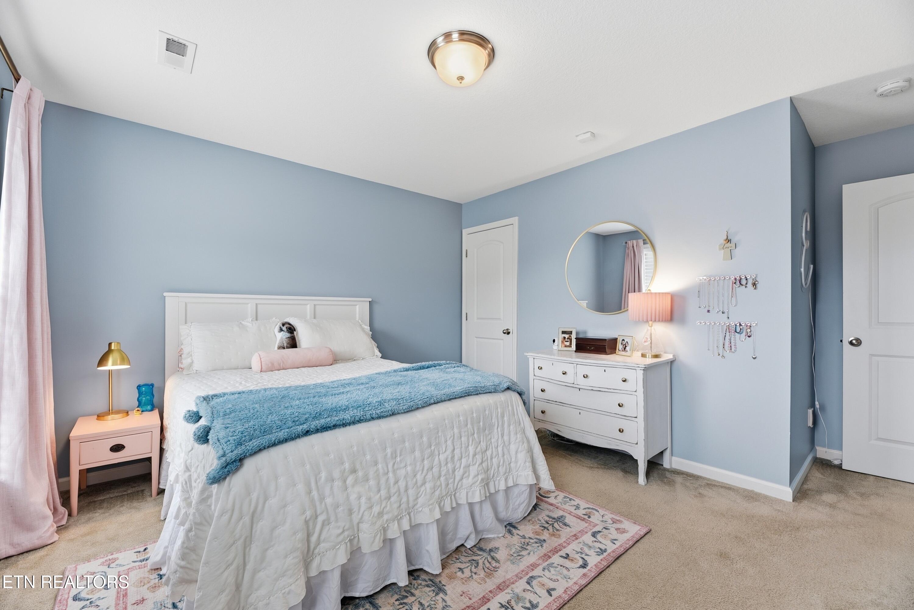 1828 Glen Shady Boulevard Knoxville TN 37922