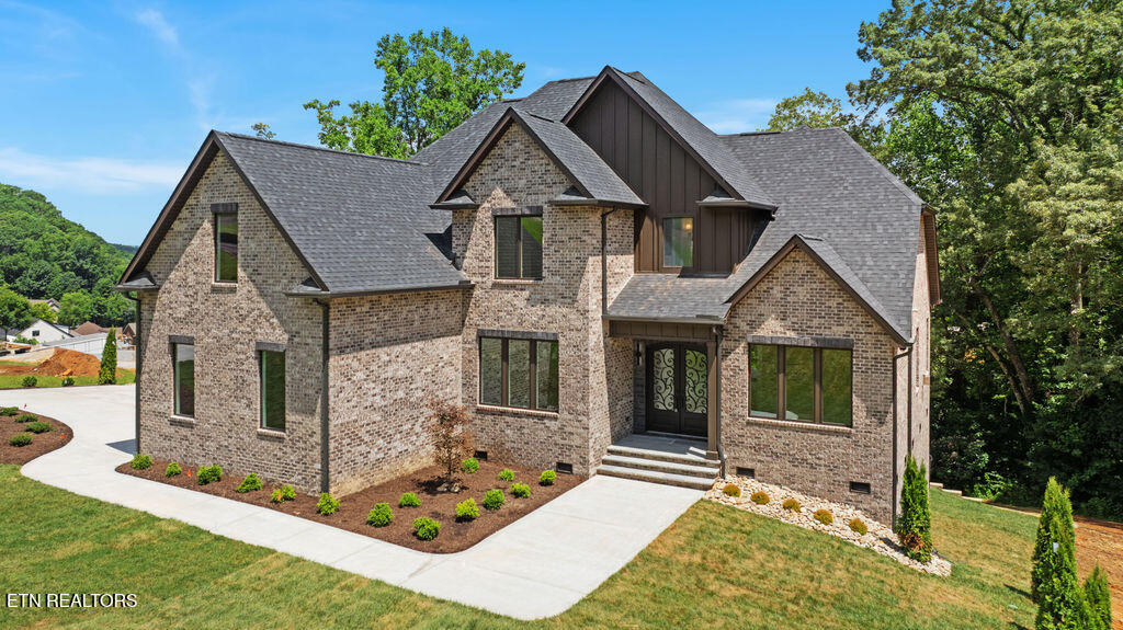 526 River Road Loudon TN 37774