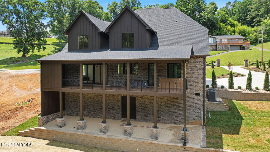 526 River Road Loudon TN 37774