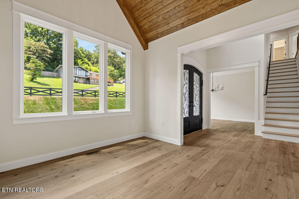 526 River Road Loudon TN 37774
