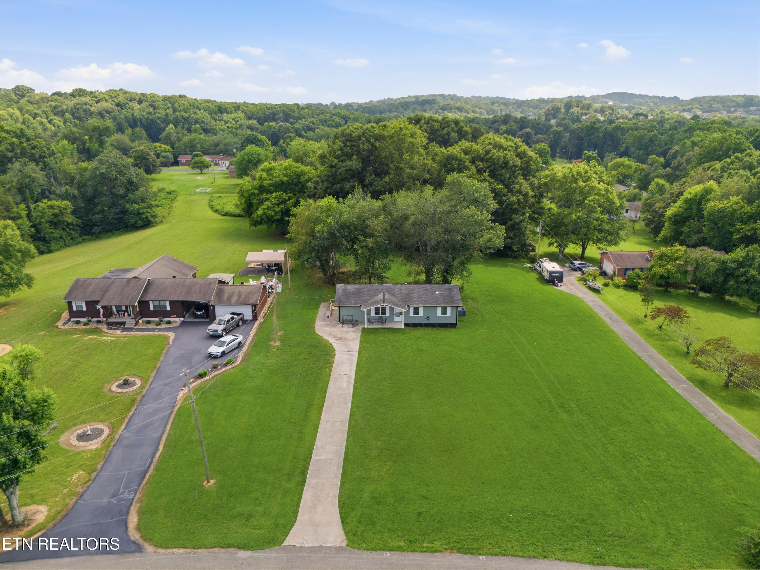 154 Selma Street Lenoir City TN 37771