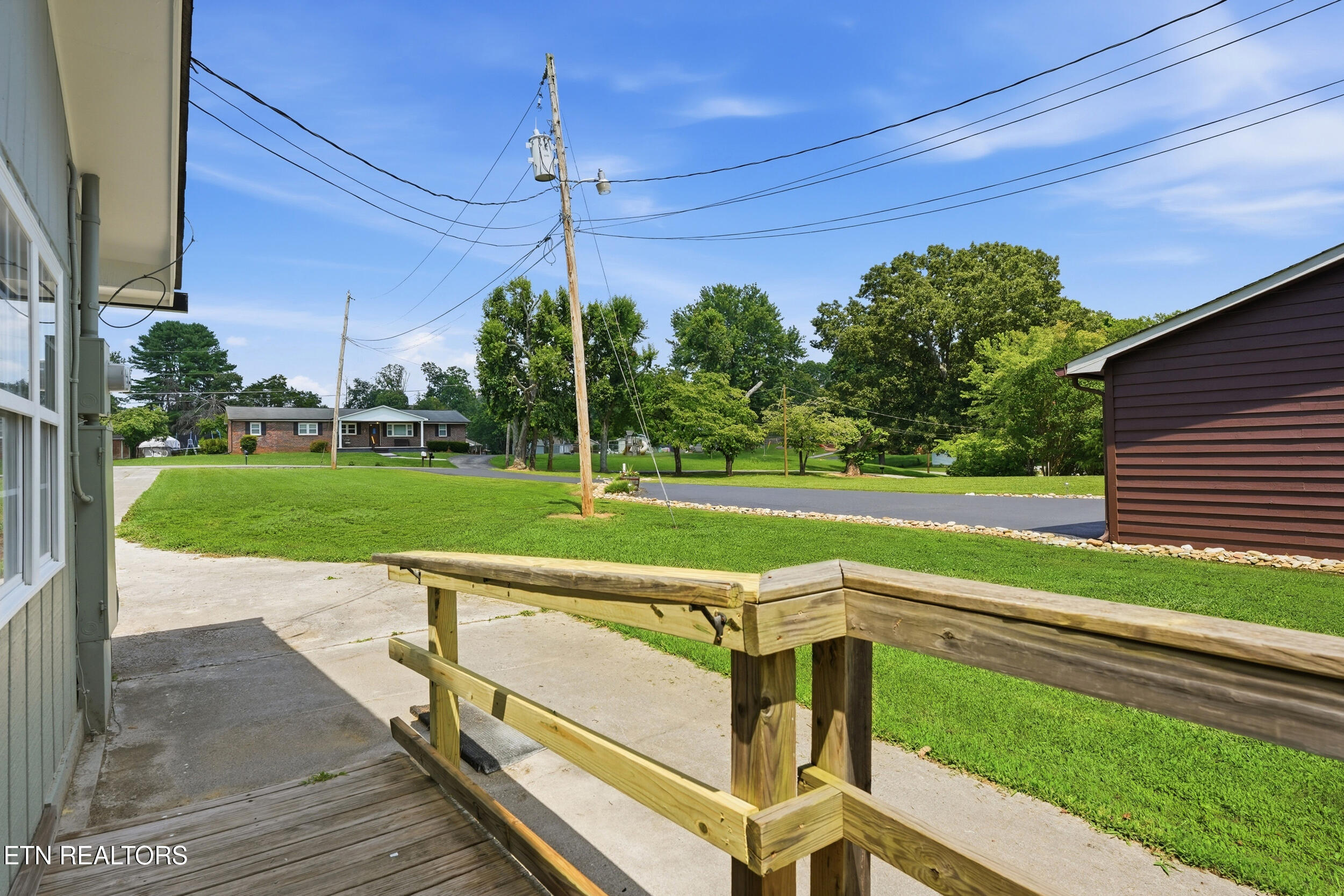 154 Selma Street Lenoir City TN 37771