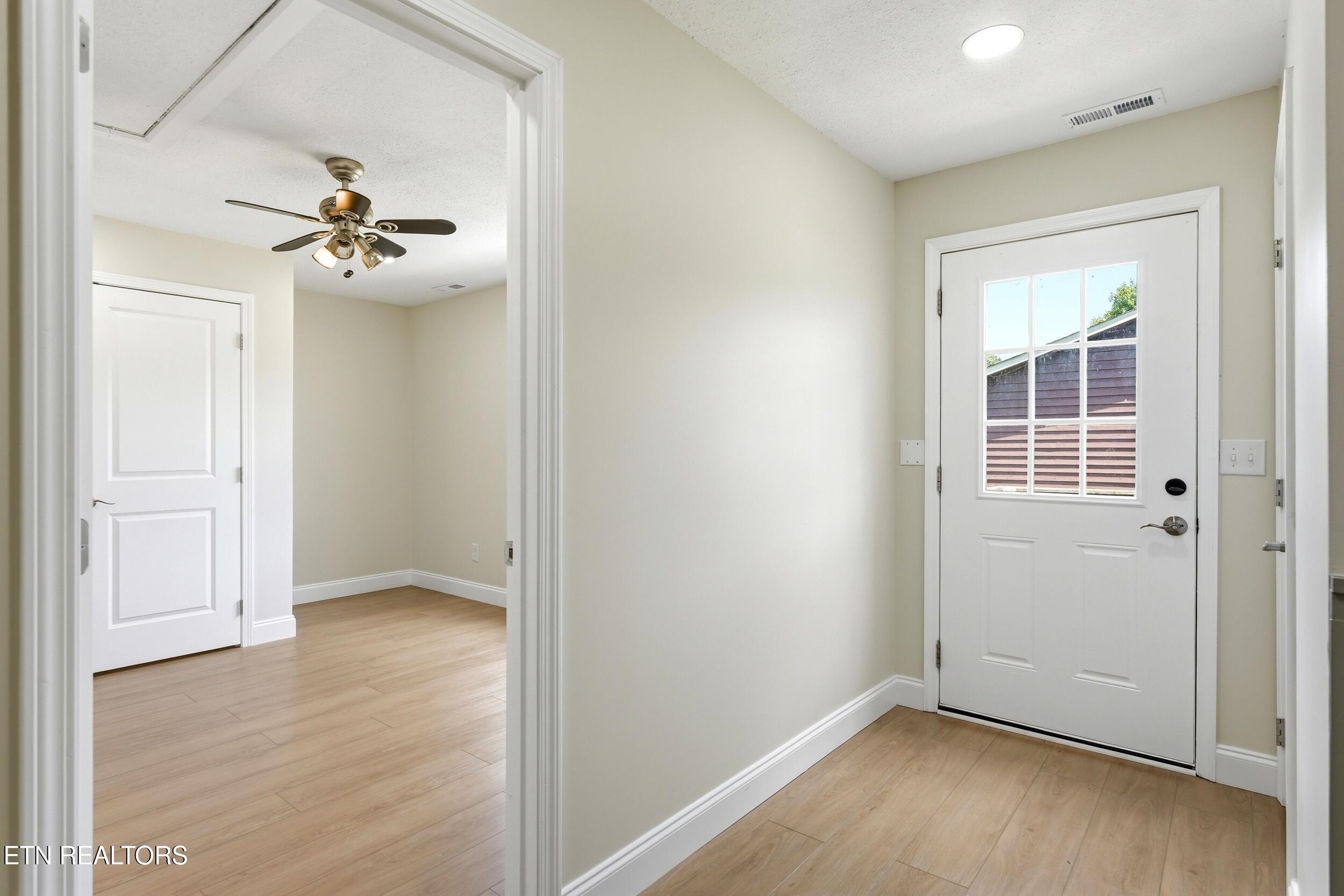 154 Selma Street Lenoir City TN 37771