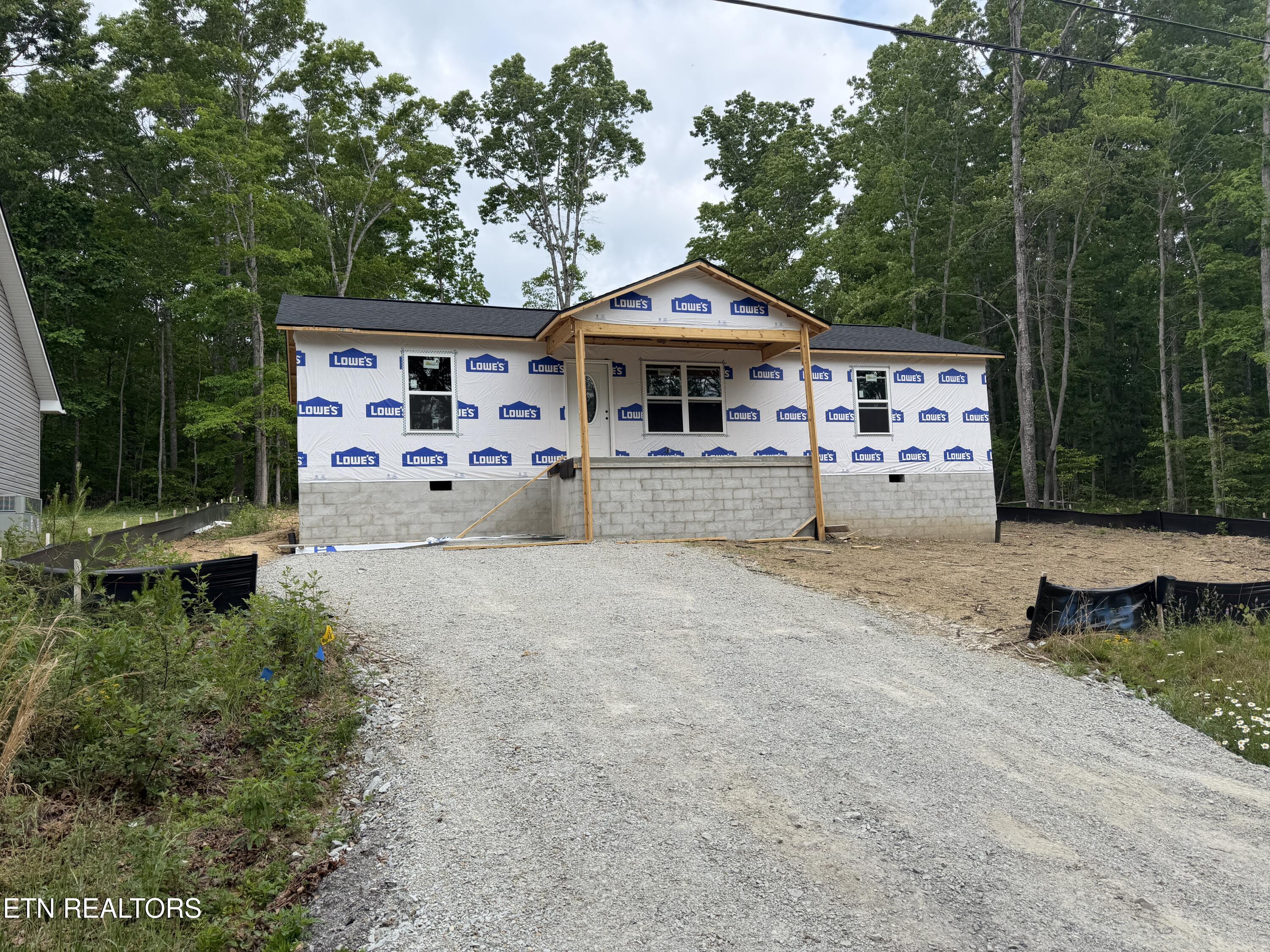 2043 Iowa Drive Crossville TN 38572