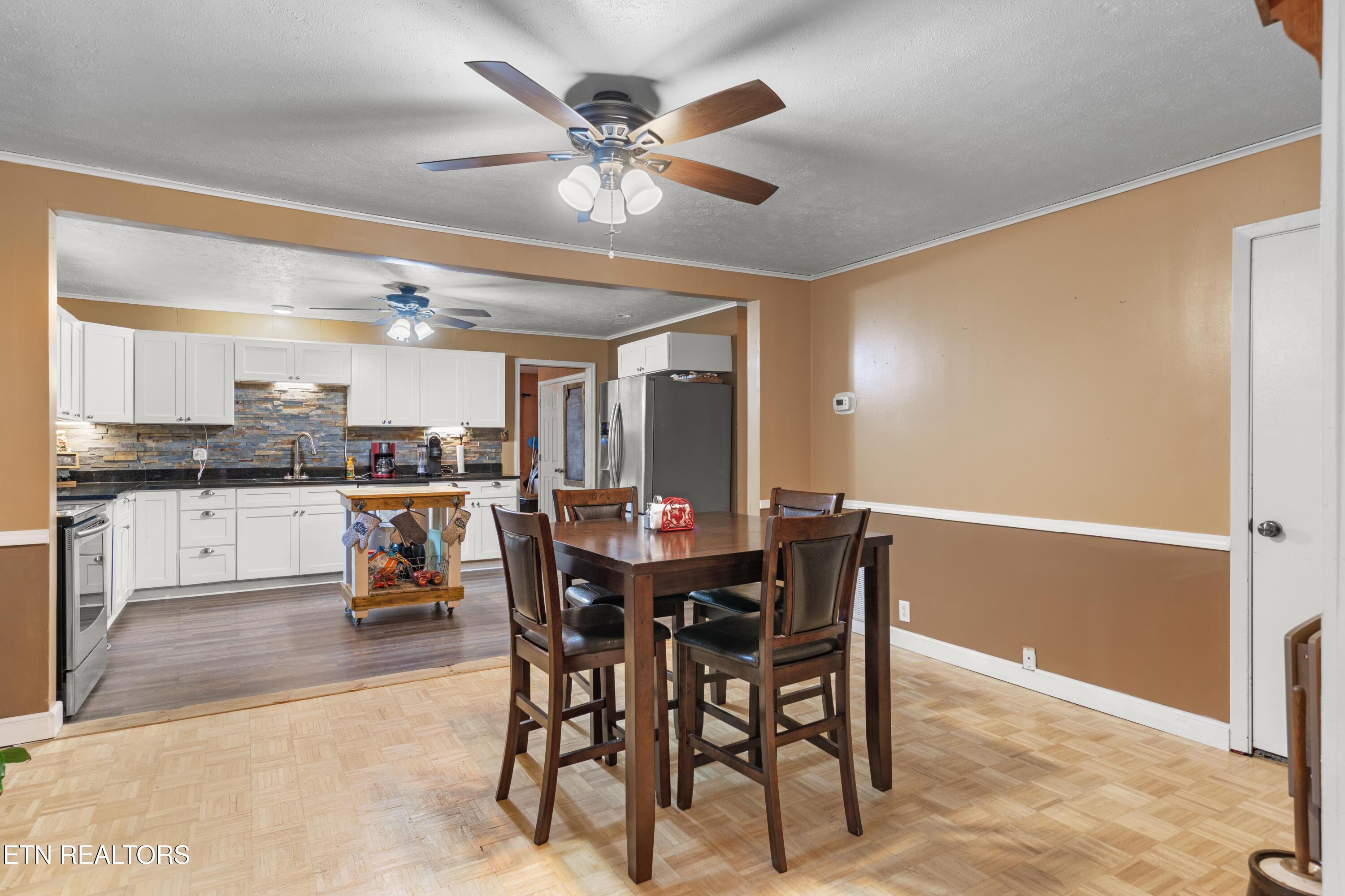 217 Jackson Drive Harriman TN 37748
