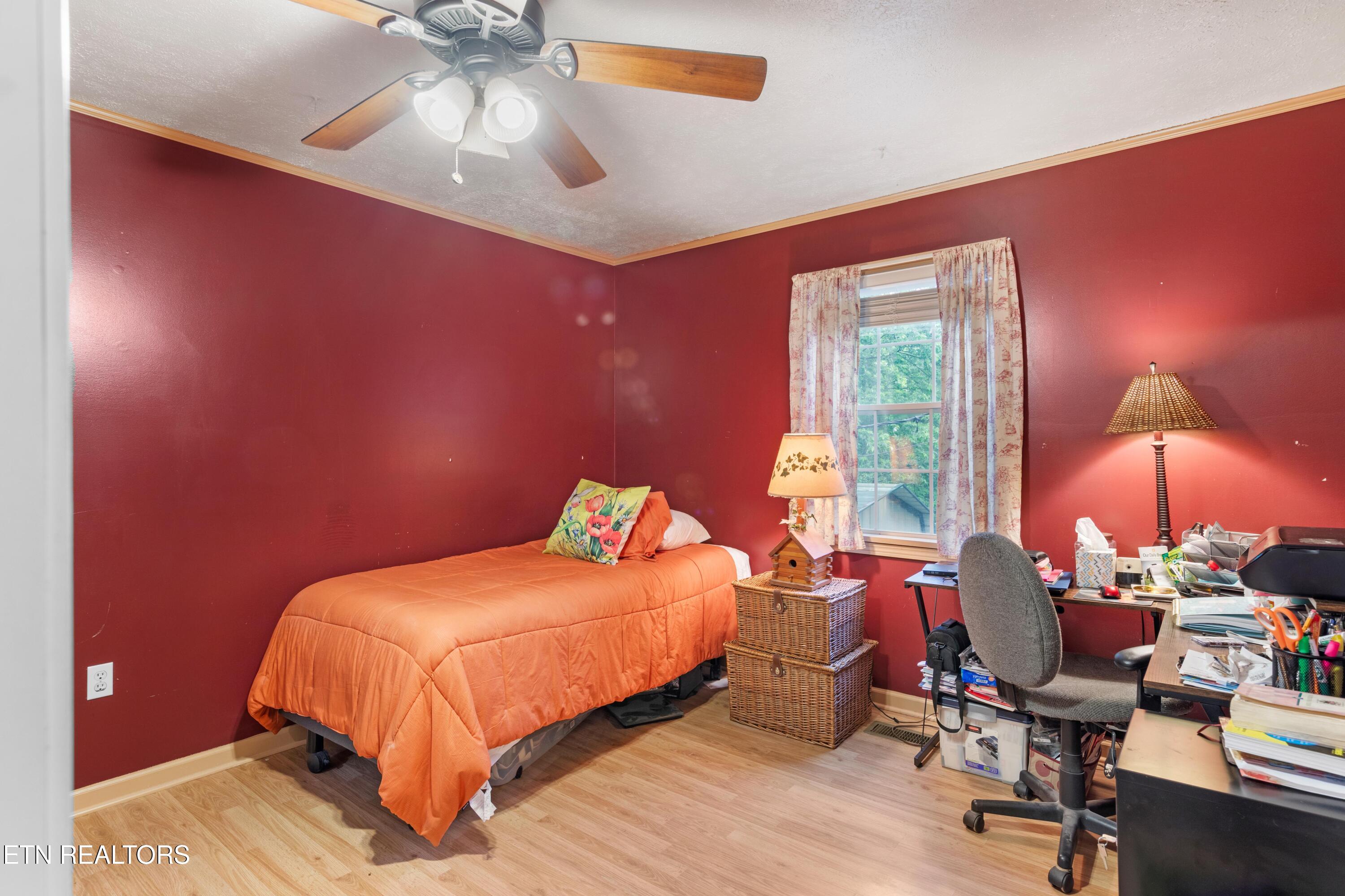 217 Jackson Drive Harriman TN 37748