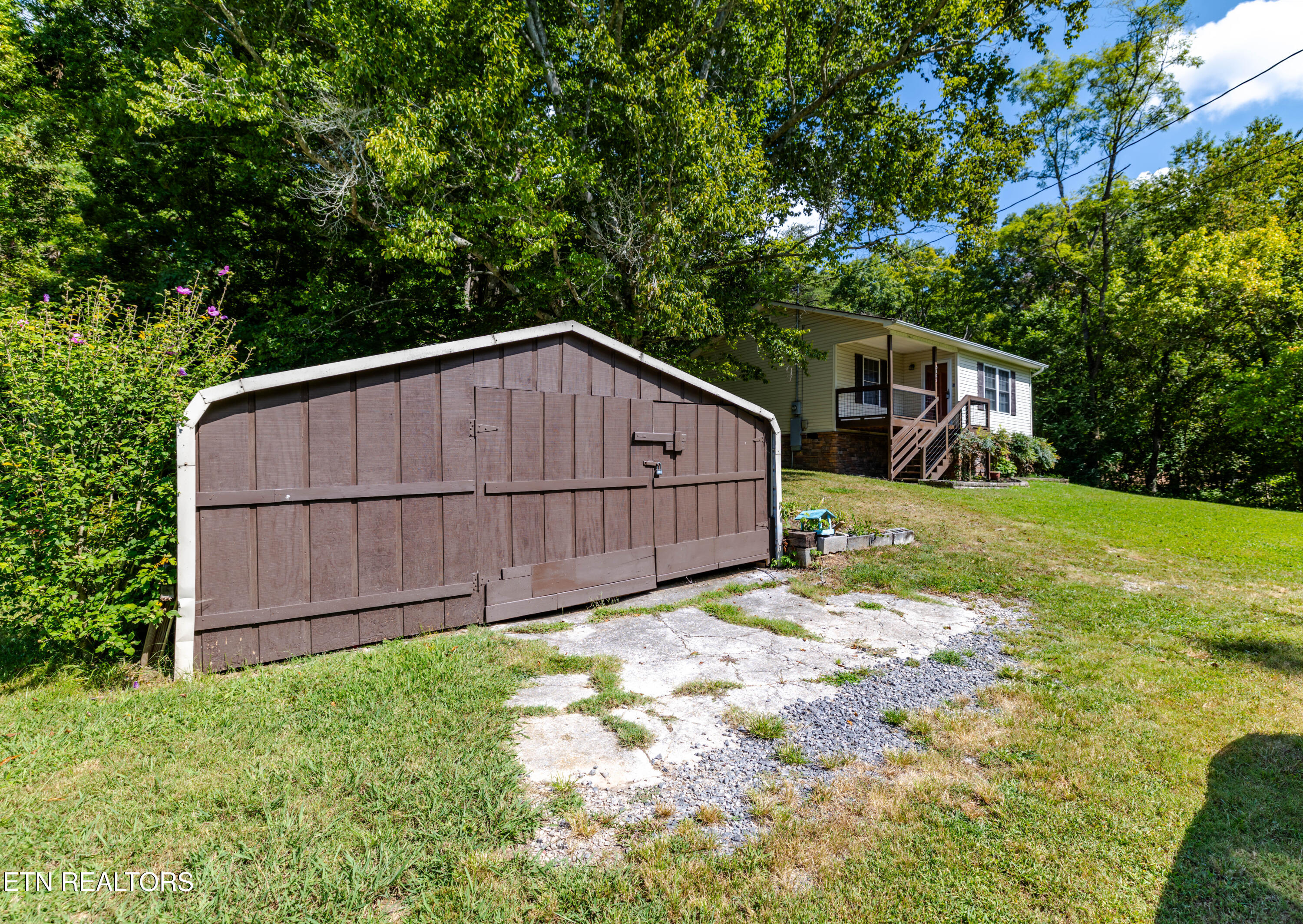 2305 Smith School Road Knoxville TN 37914