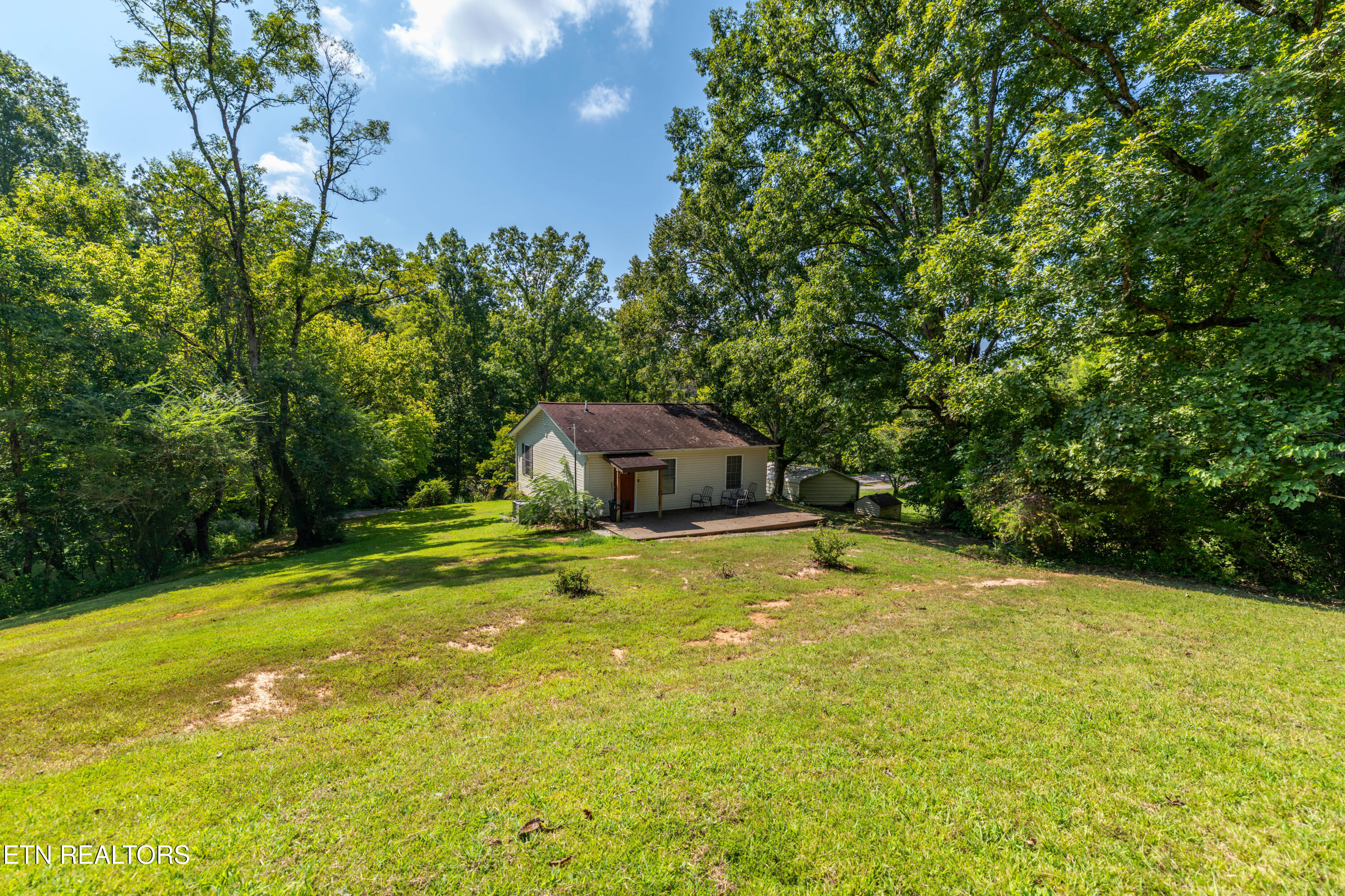 2305 Smith School Road Knoxville TN 37914