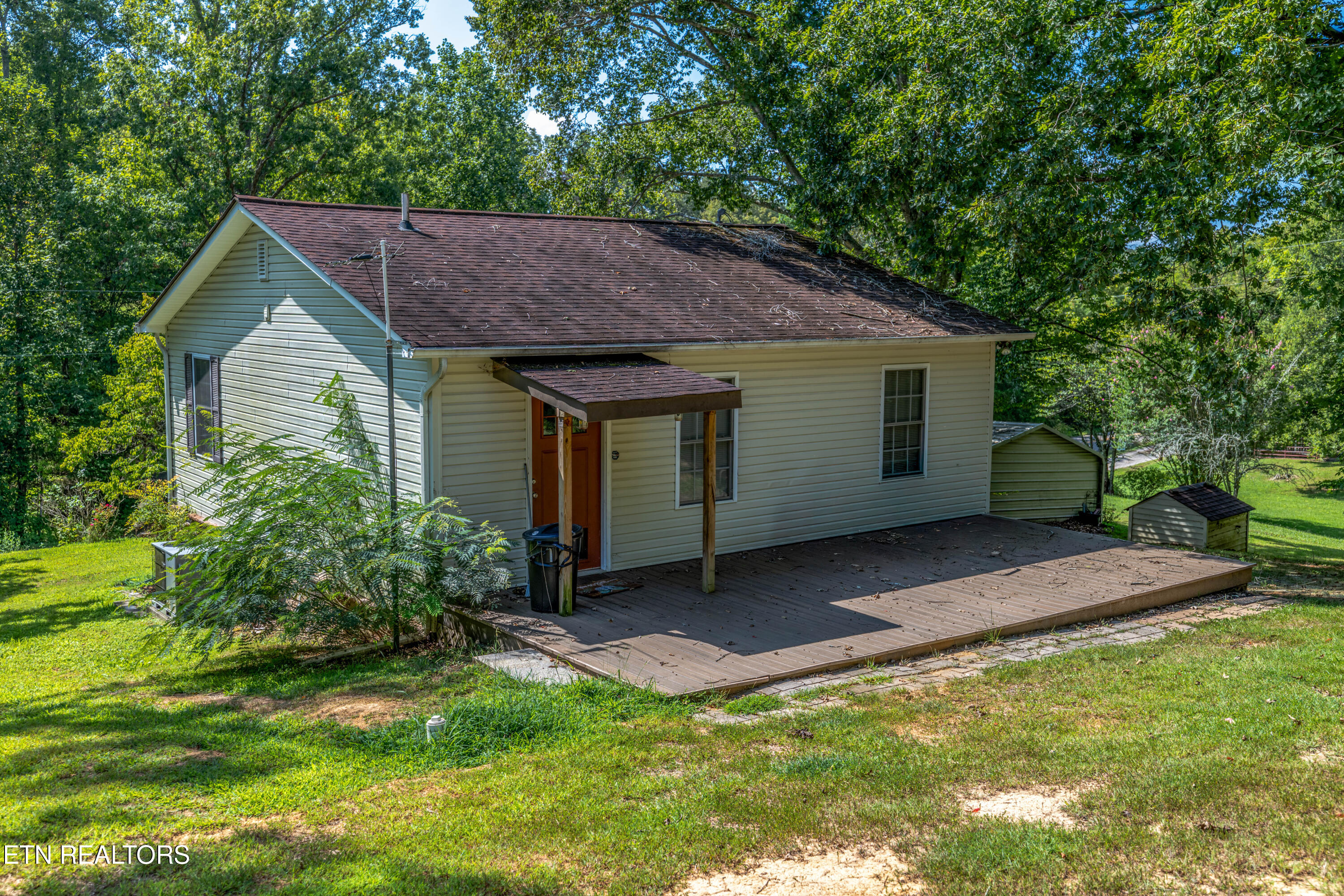 2305 Smith School Road Knoxville TN 37914