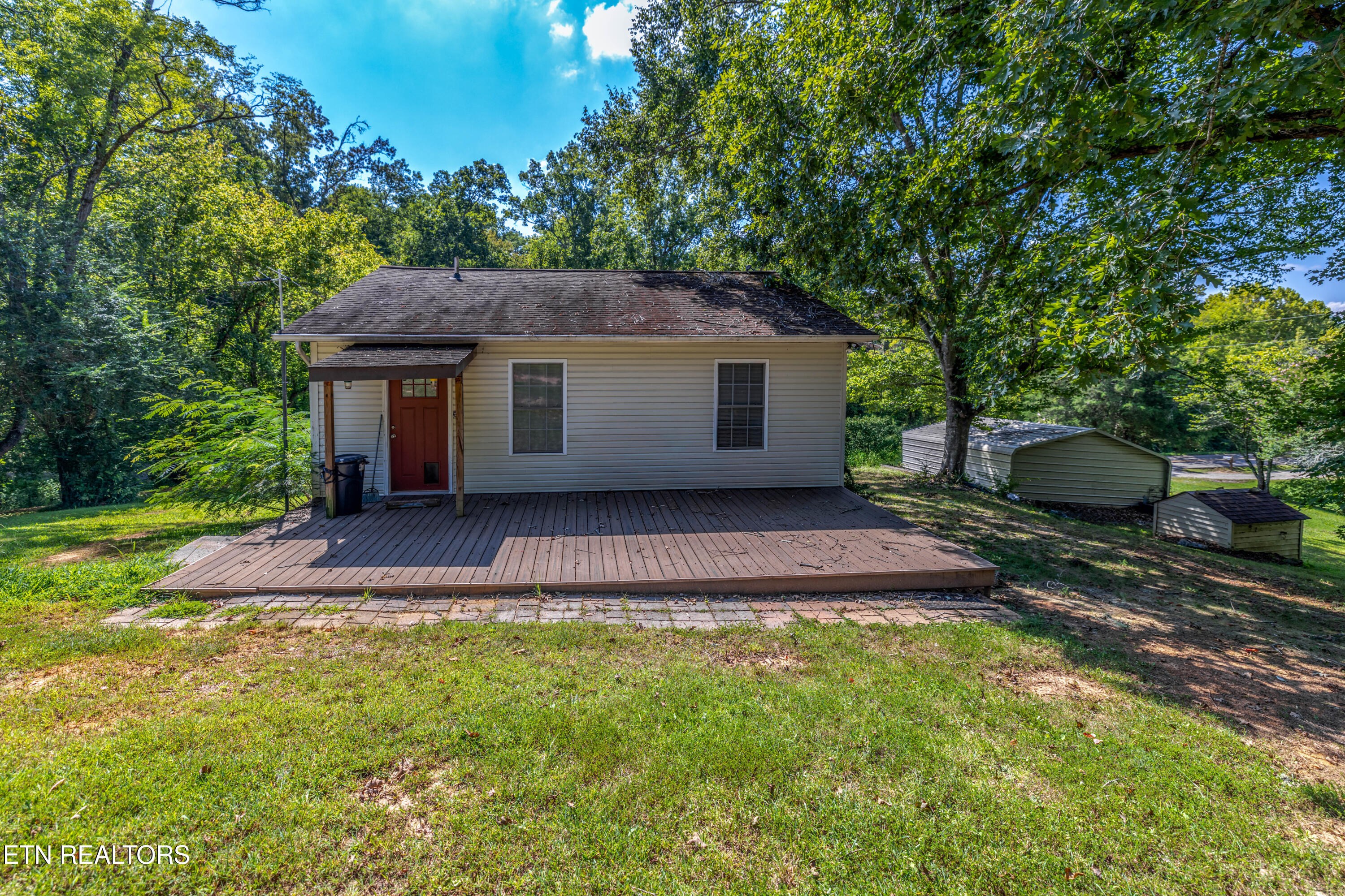 2305 Smith School Road Knoxville TN 37914