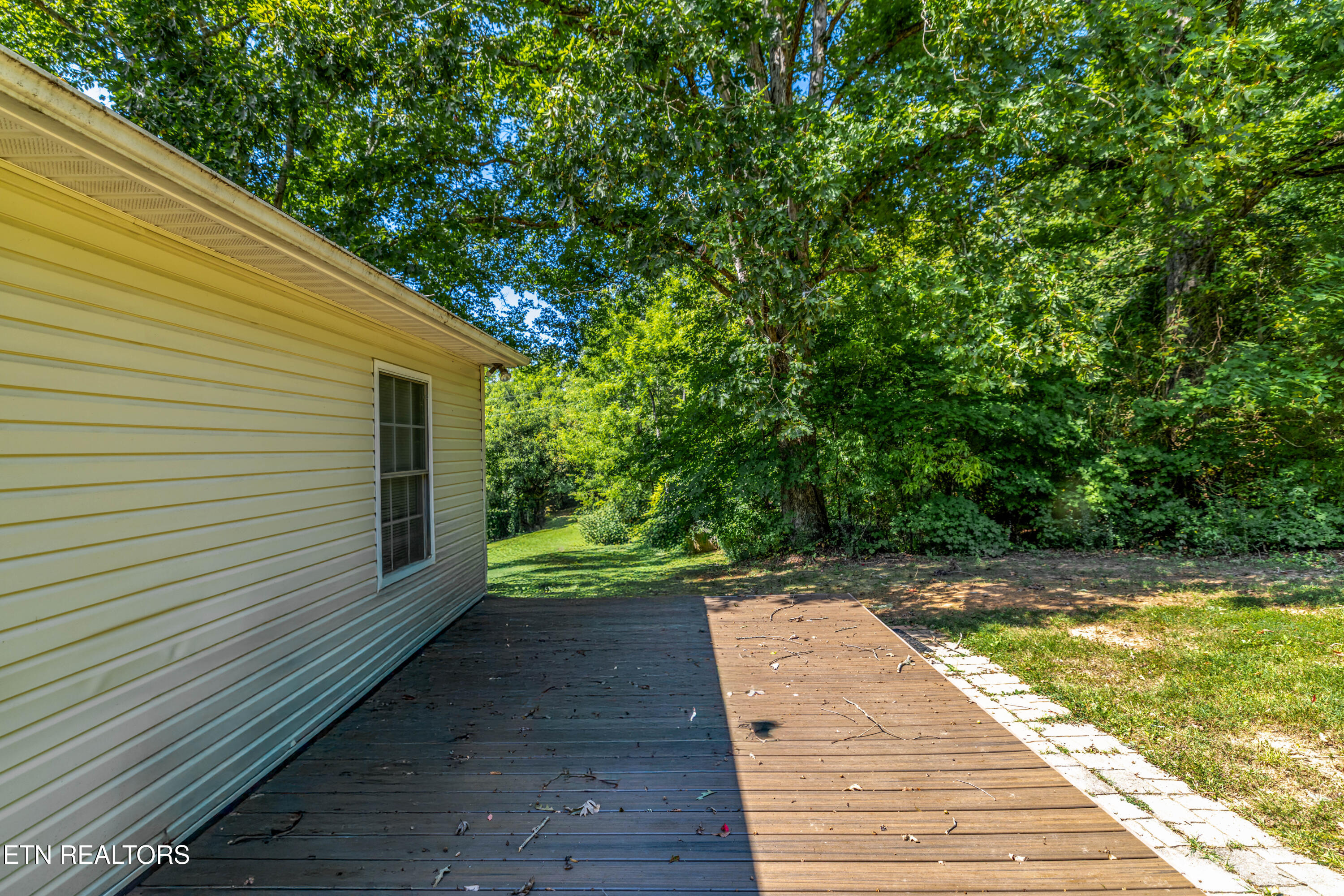 2305 Smith School Road Knoxville TN 37914