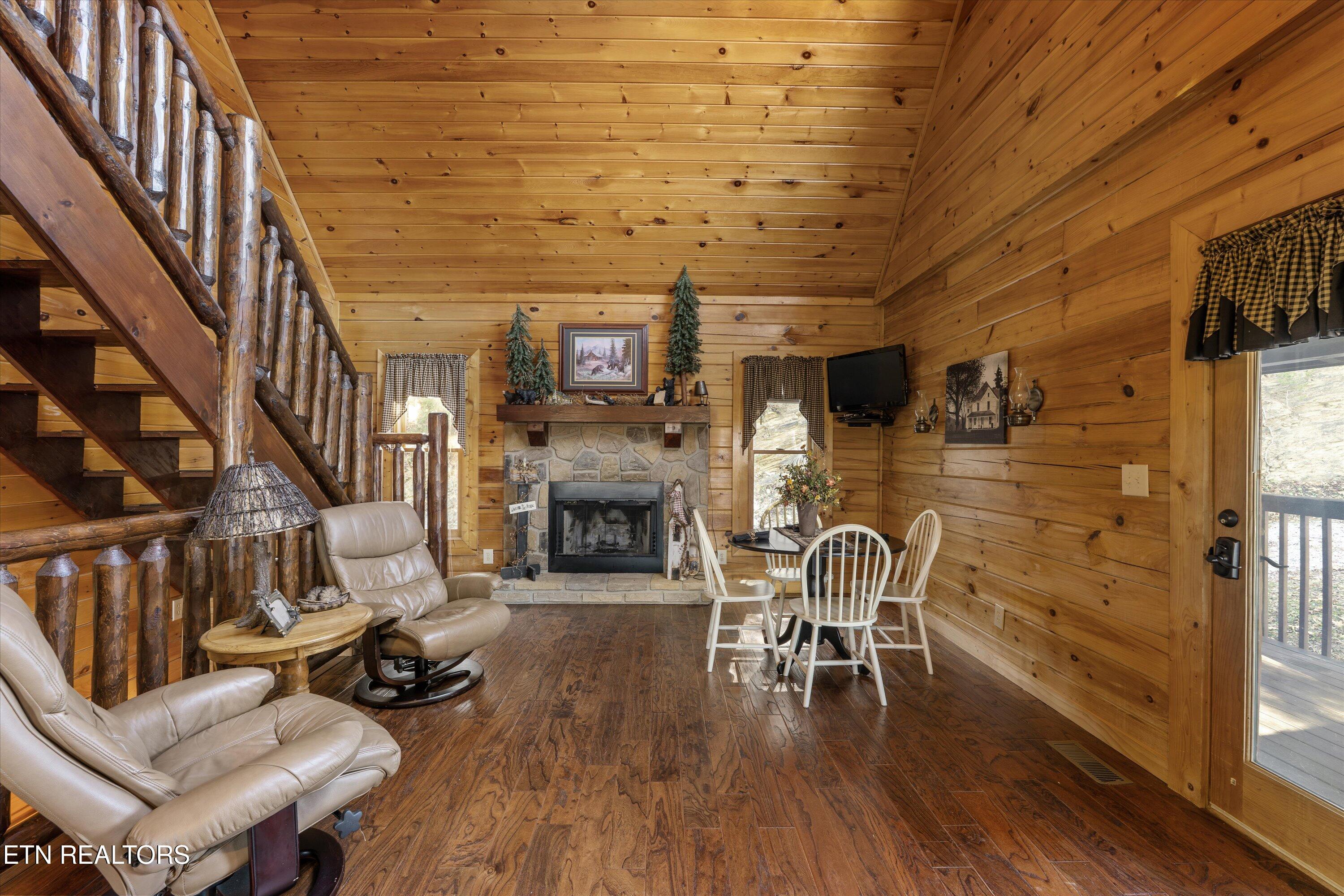 2026 Bill Flagle Way Sevierville TN 37876