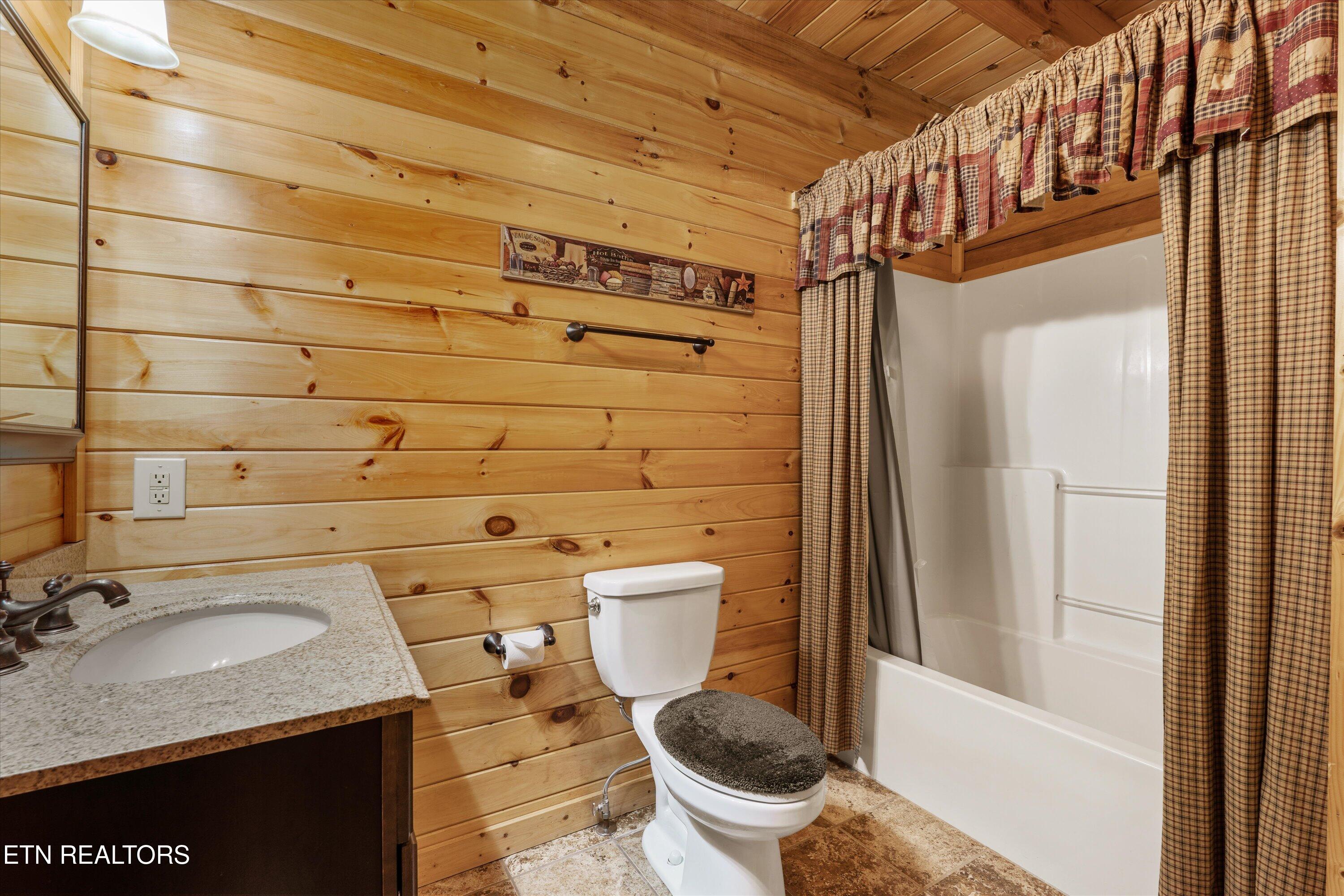 2026 Bill Flagle Way Sevierville TN 37876
