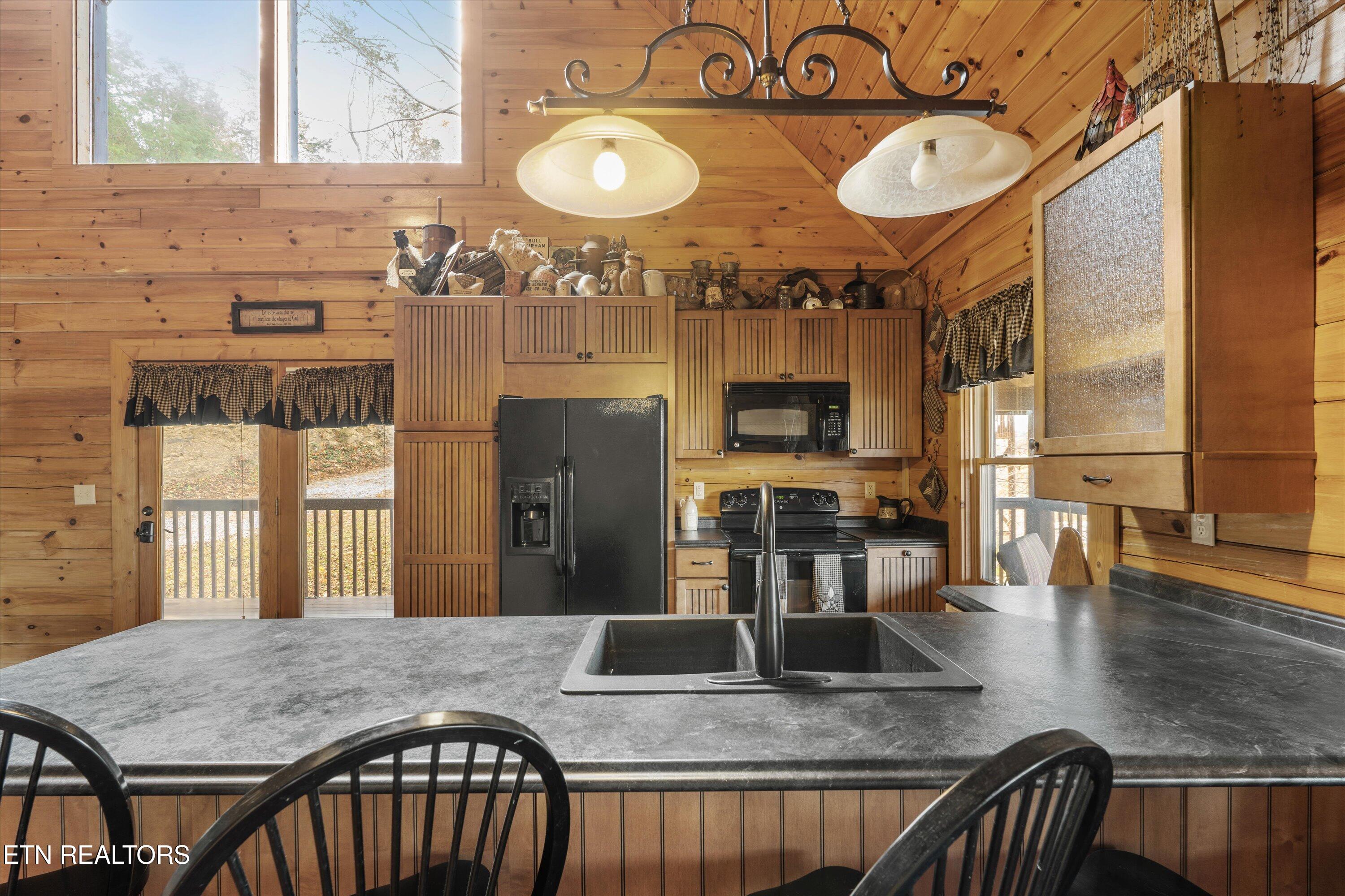 2026 Bill Flagle Way Sevierville TN 37876