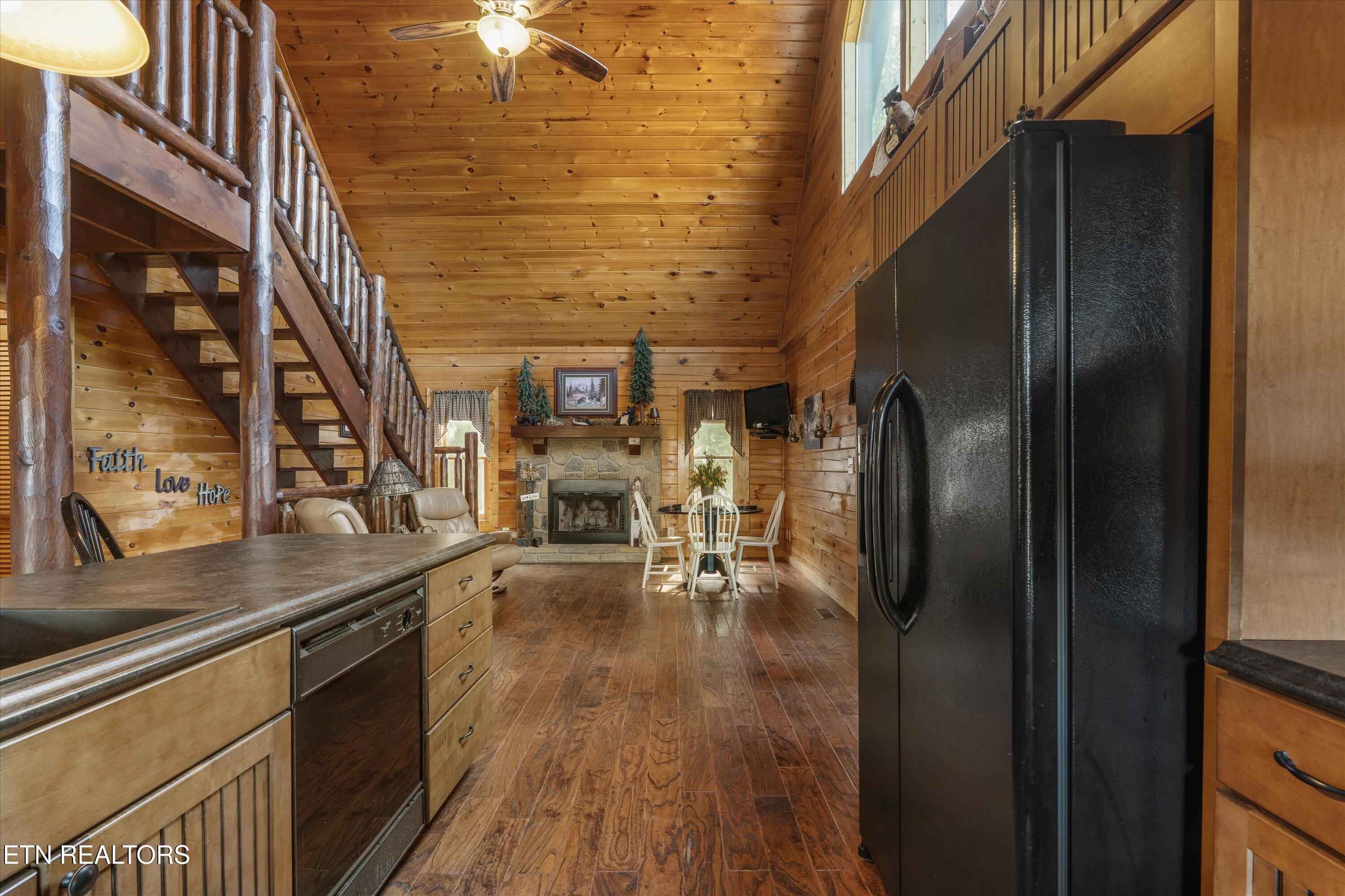 2026 Bill Flagle Way Sevierville TN 37876
