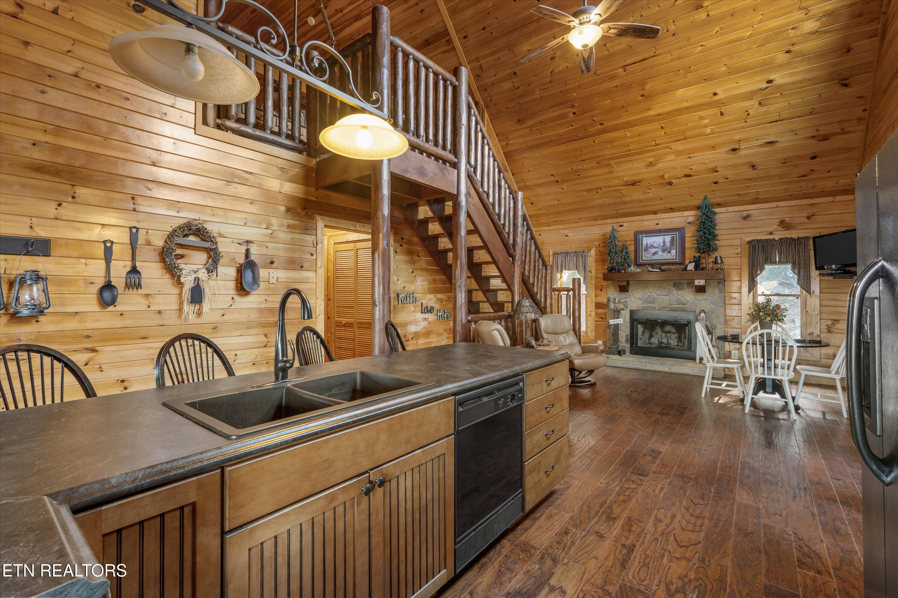 2026 Bill Flagle Way Sevierville TN 37876