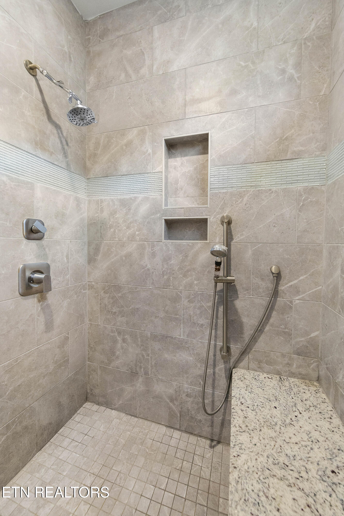 328 Cedar Branch Trail Lenoir City TN 37772
