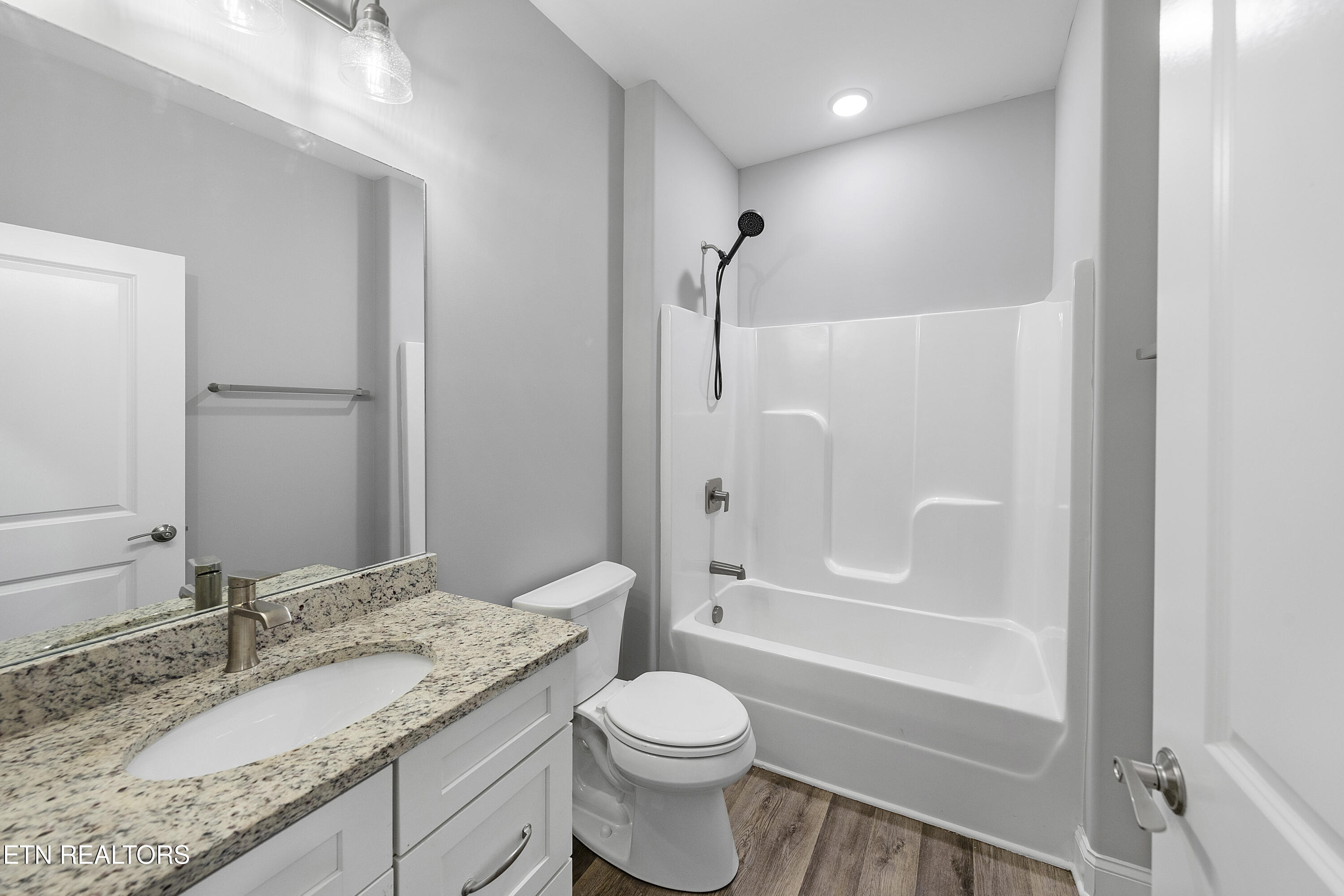 328 Cedar Branch Trail Lenoir City TN 37772