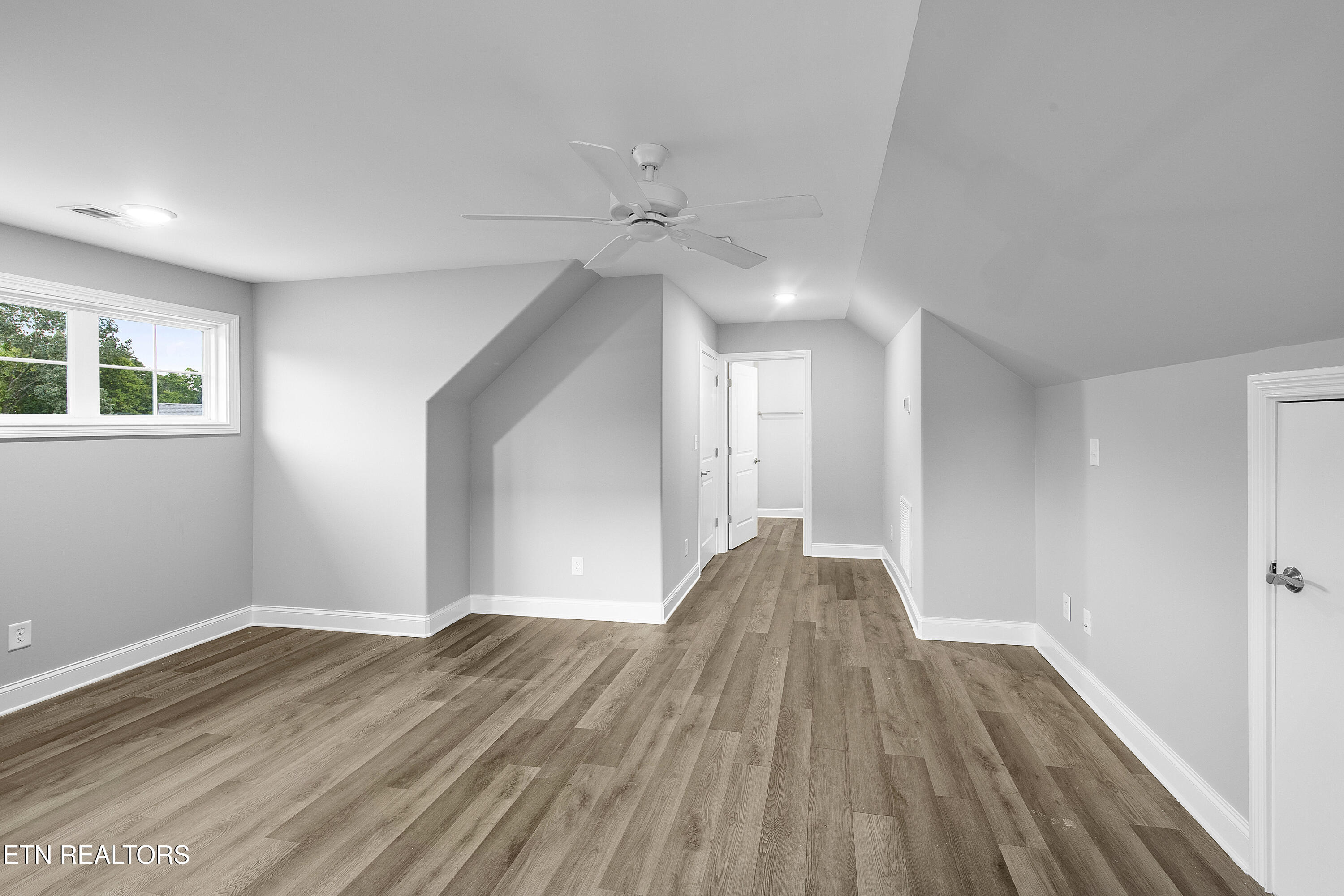 328 Cedar Branch Trail Lenoir City TN 37772