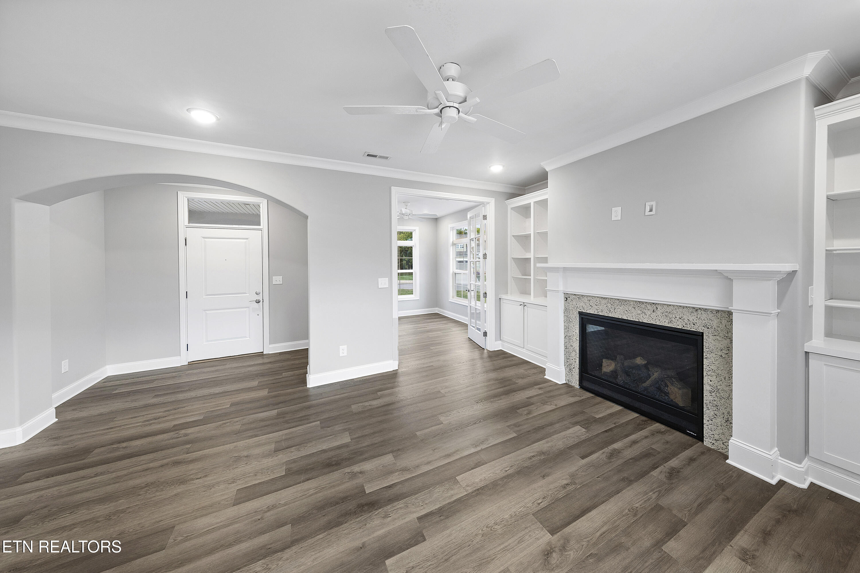 328 Cedar Branch Trail Lenoir City TN 37772