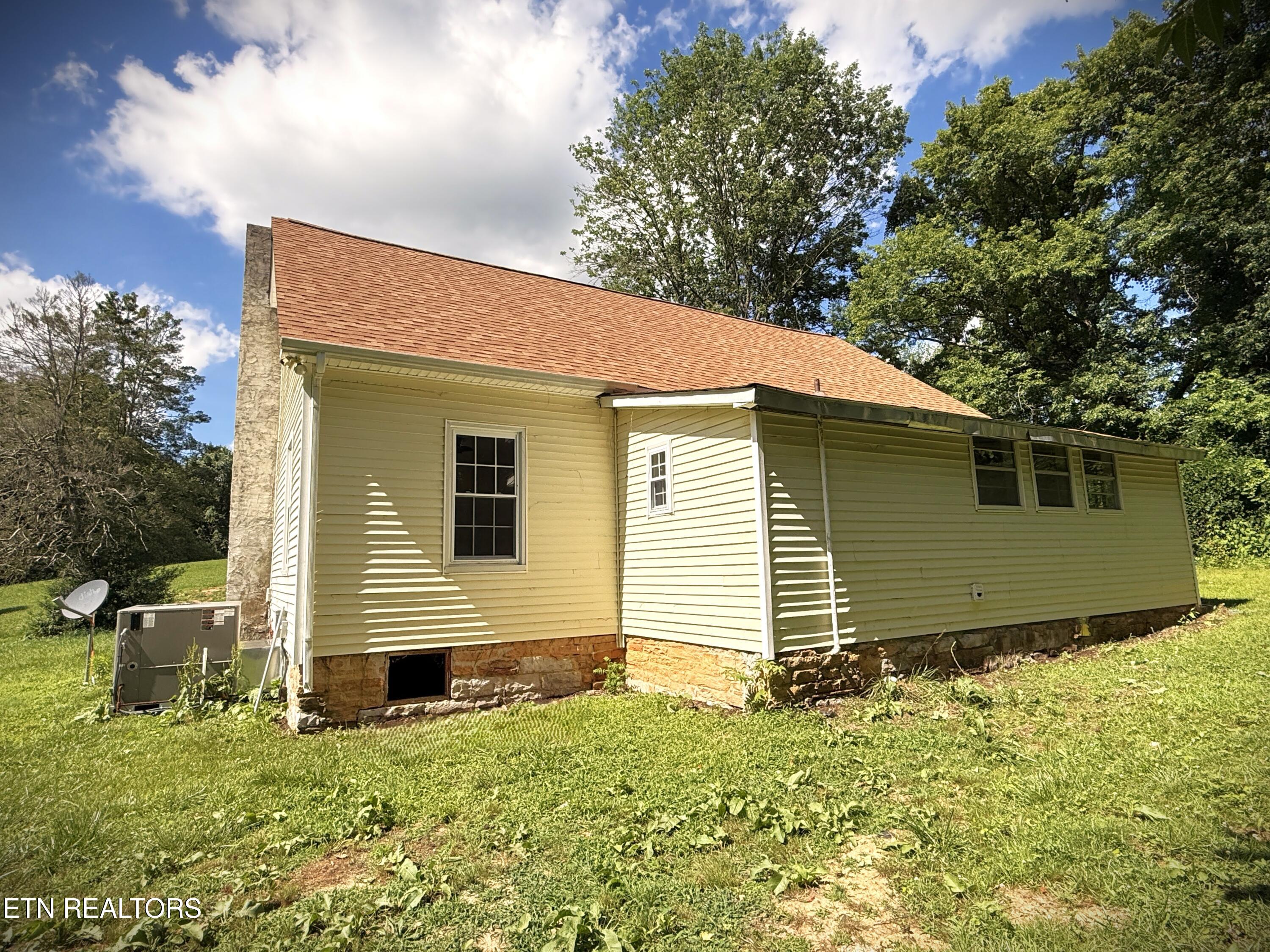 5633 Spring Creek Road Cookeville TN 38506