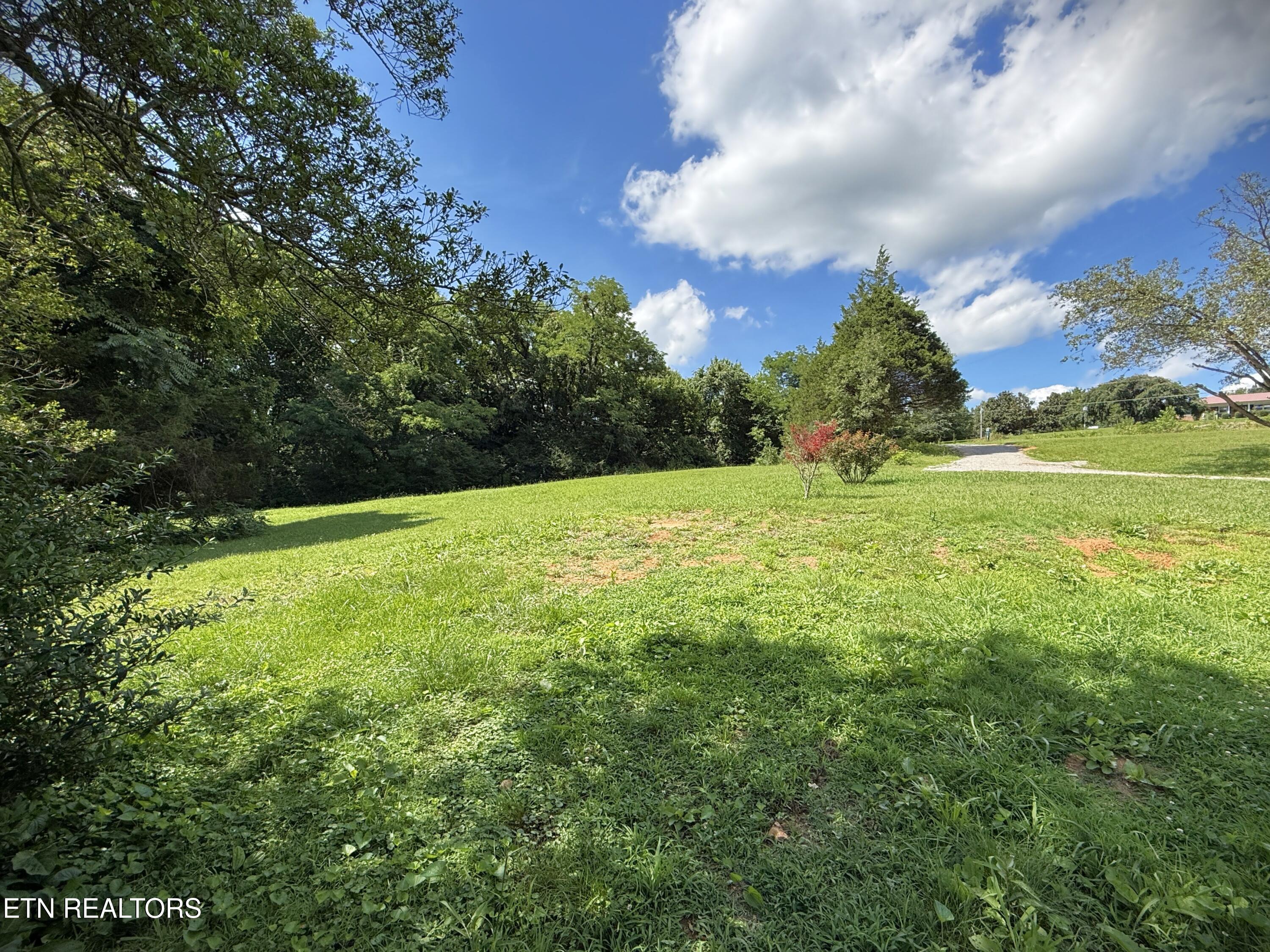 5633 Spring Creek Road Cookeville TN 38506