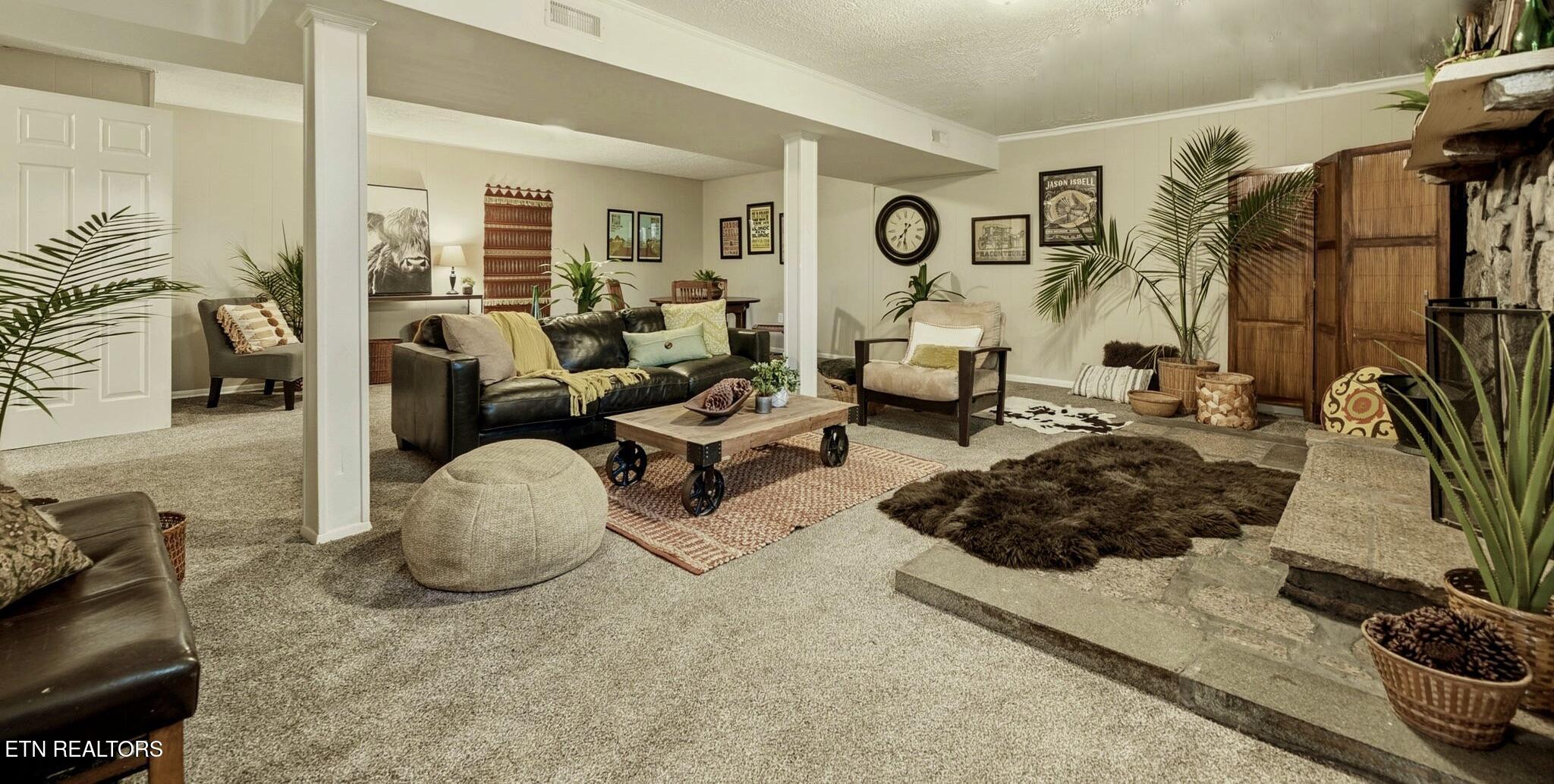 8017 Sabre Drive Knoxville TN 37919