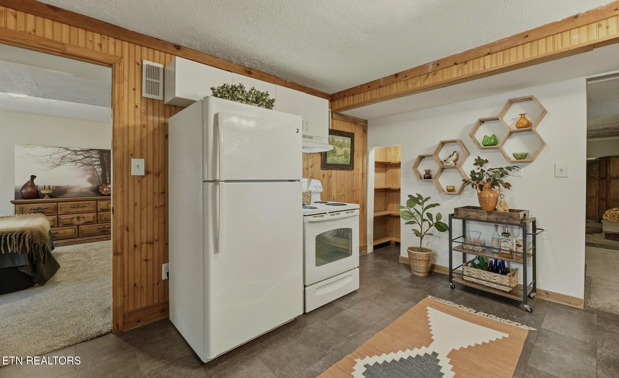 8017 Sabre Drive Knoxville TN 37919