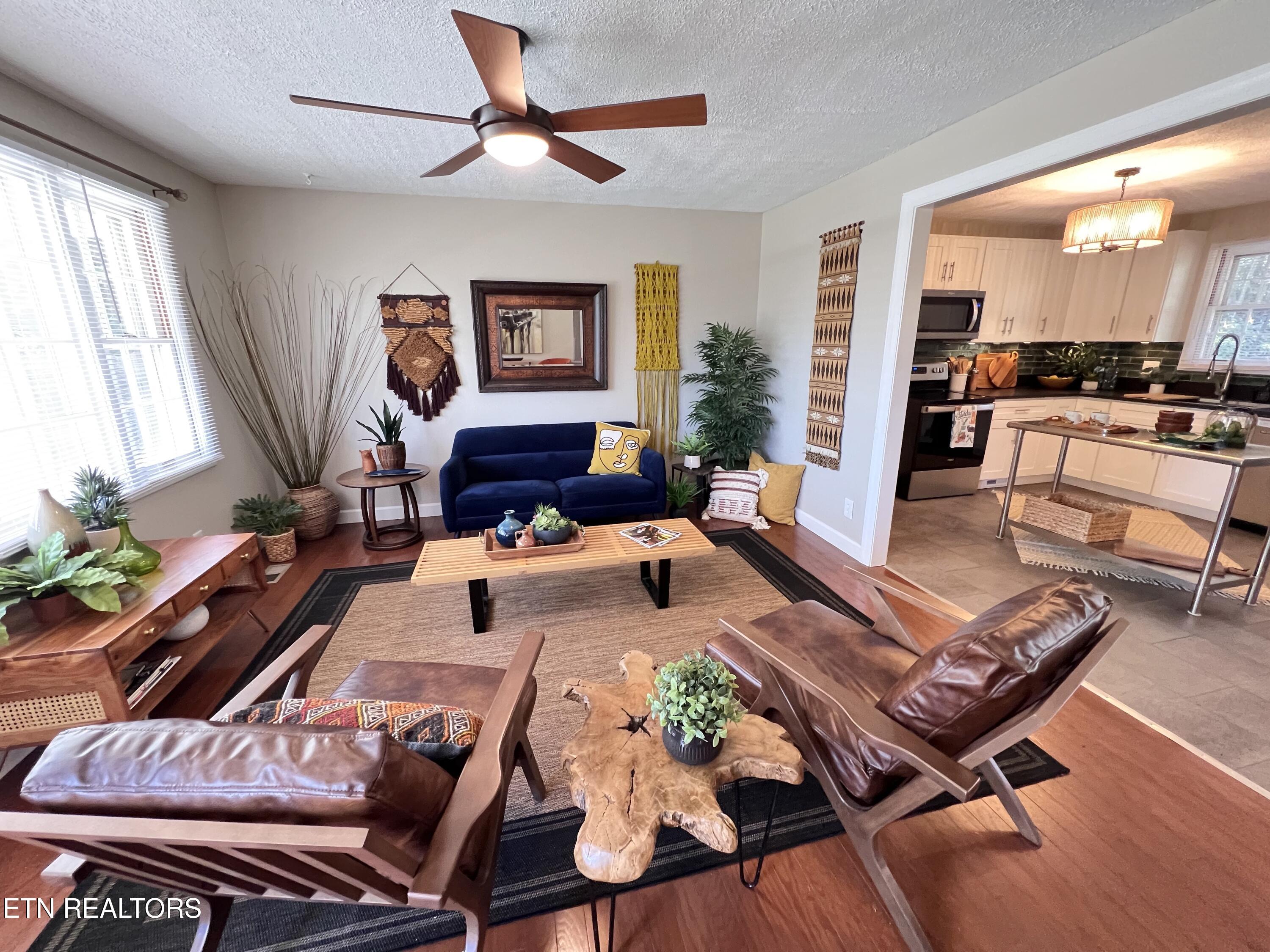 8017 Sabre Drive Knoxville TN 37919