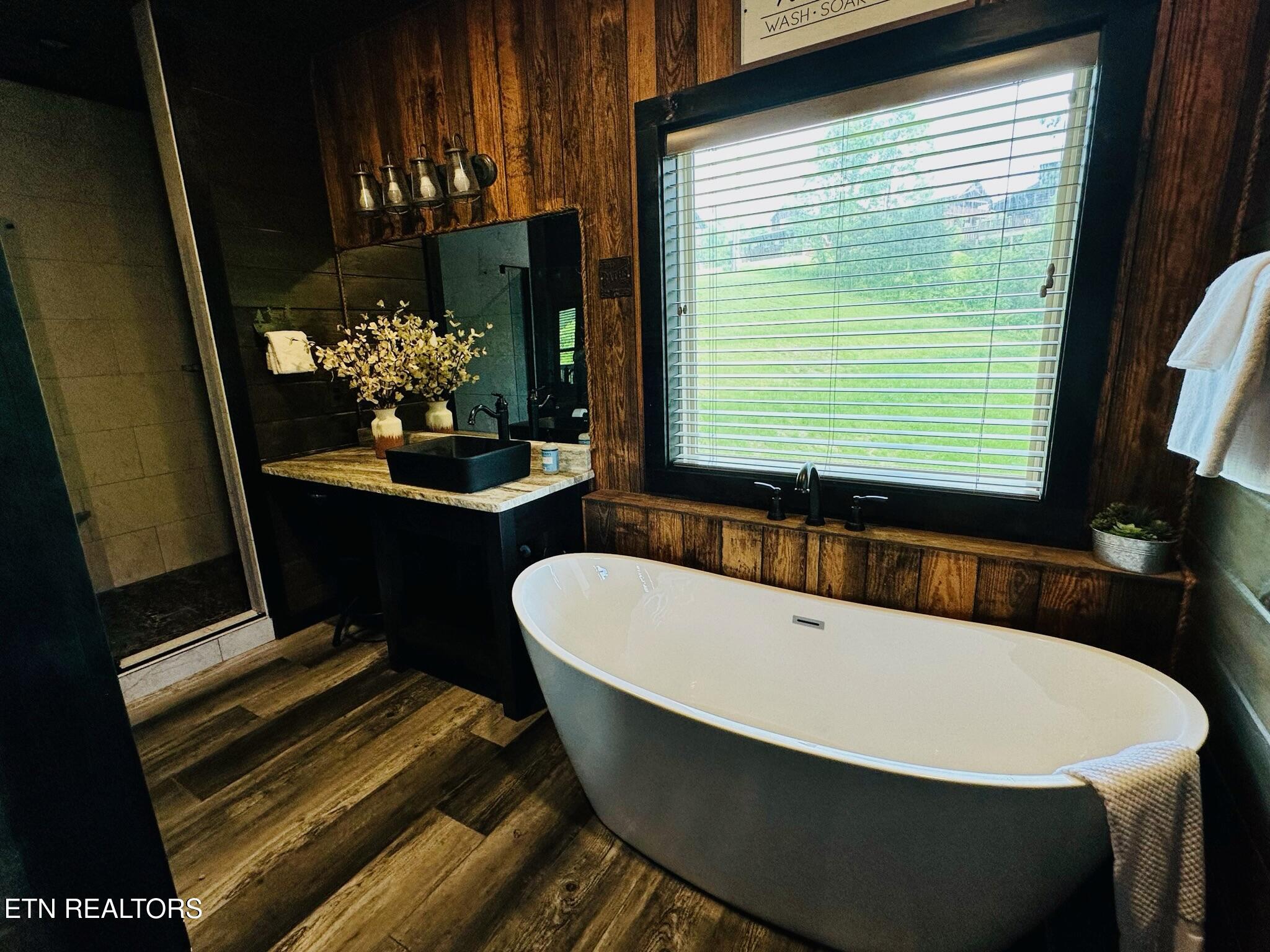 330 Oak Lake Drive Sevierville TN 37876