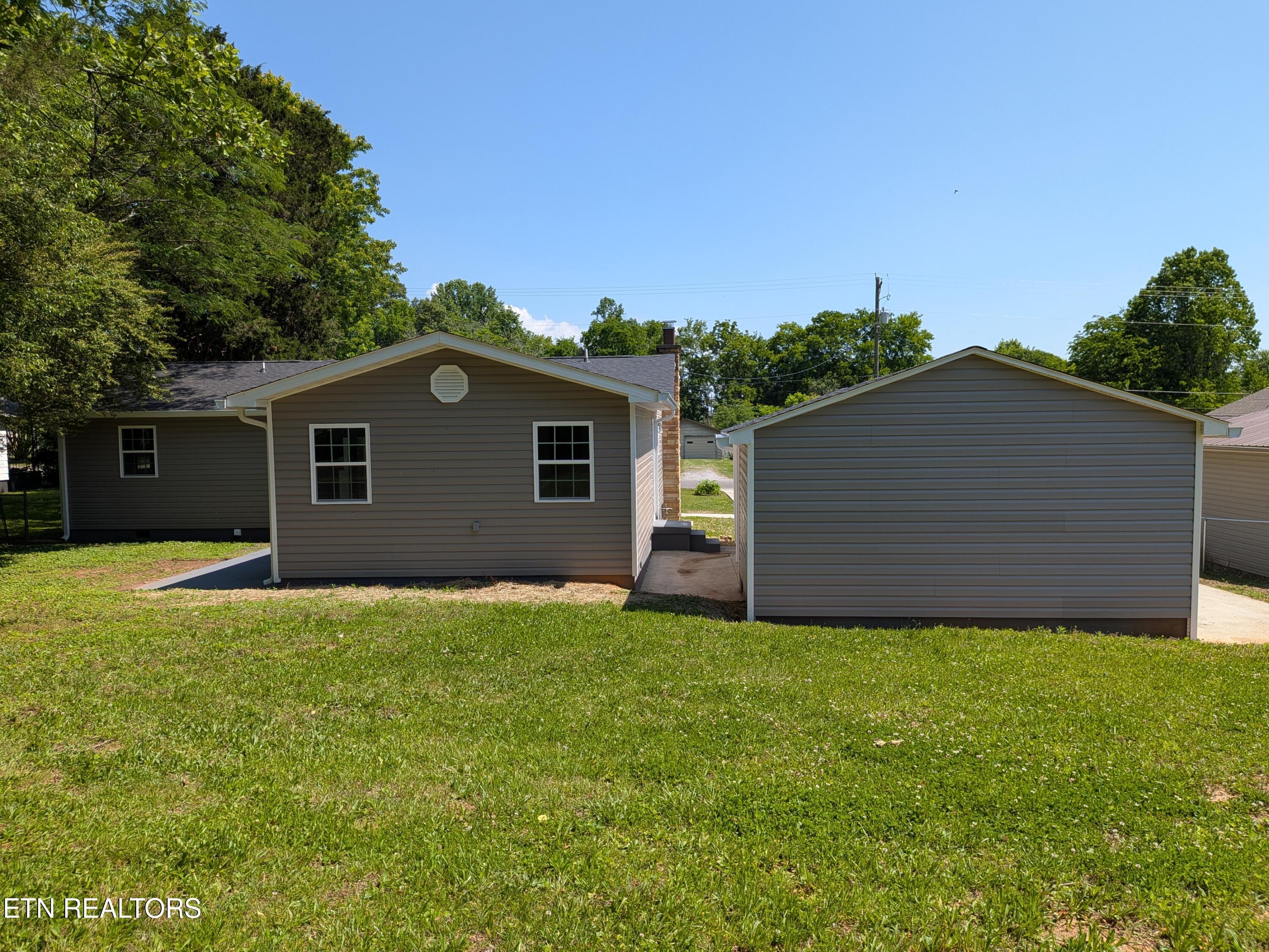 141 Redwood Avenue Dayton TN 37321