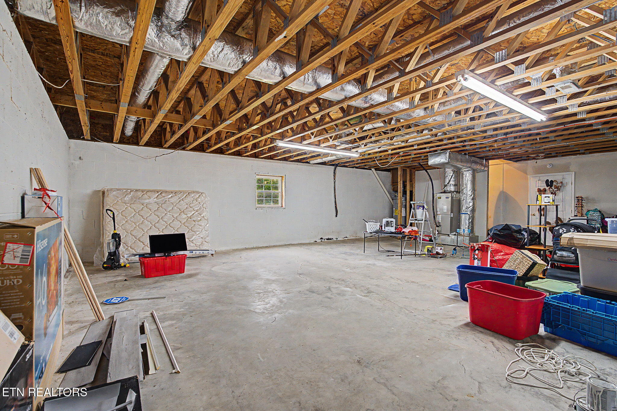 117 Bertha Lane Jacksboro TN 37757
