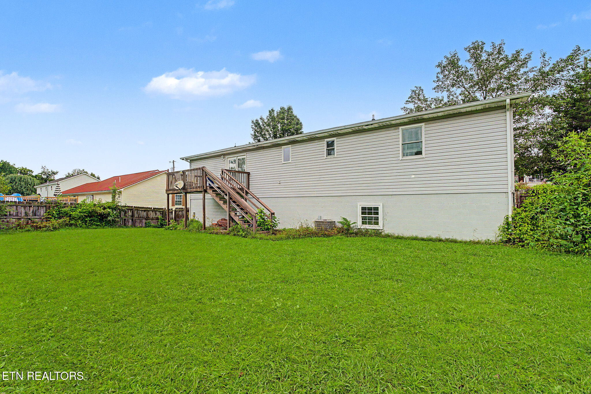 117 Bertha Lane Jacksboro TN 37757