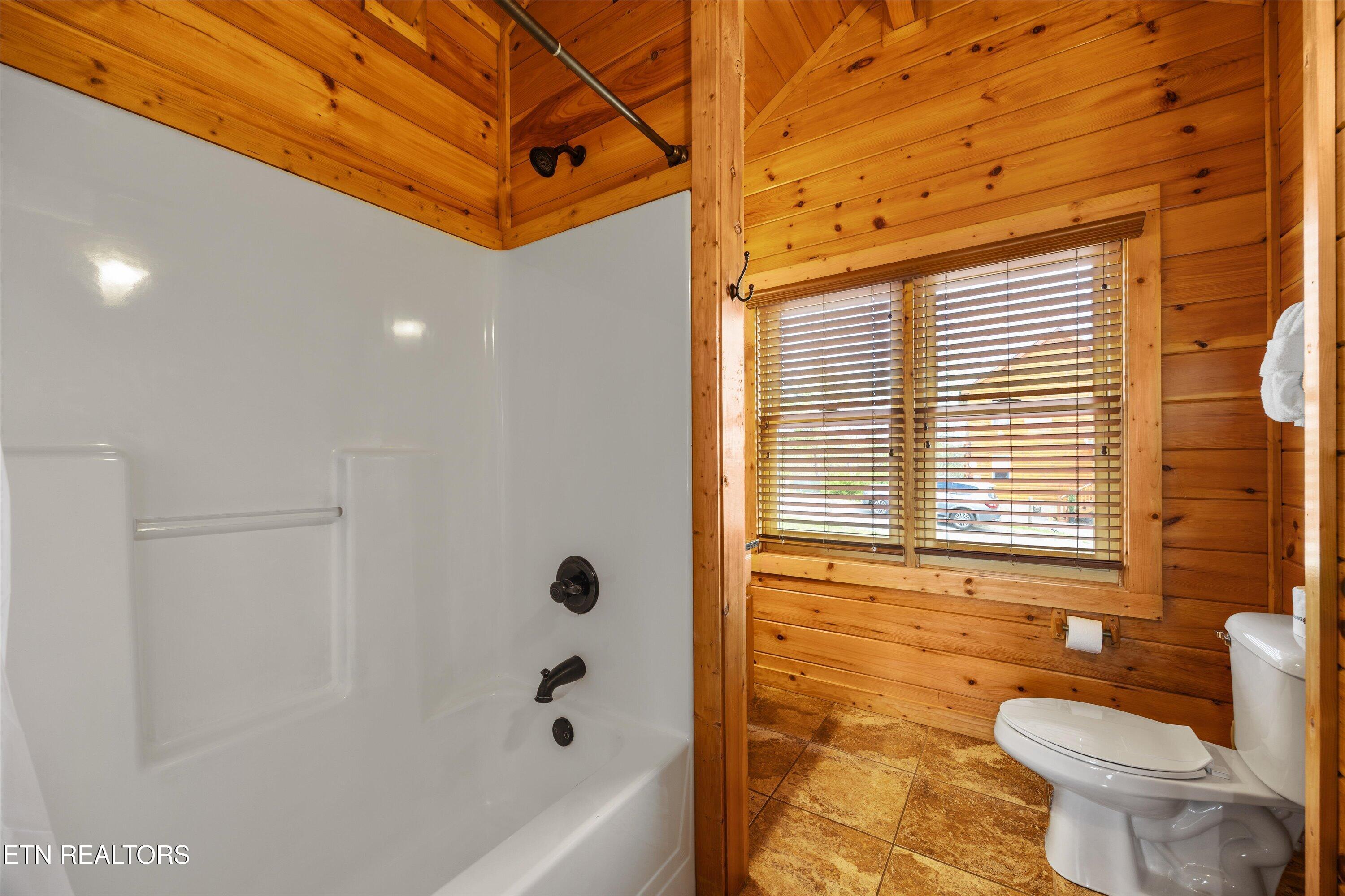 1107 N Trail Drive Sevierville TN 37862