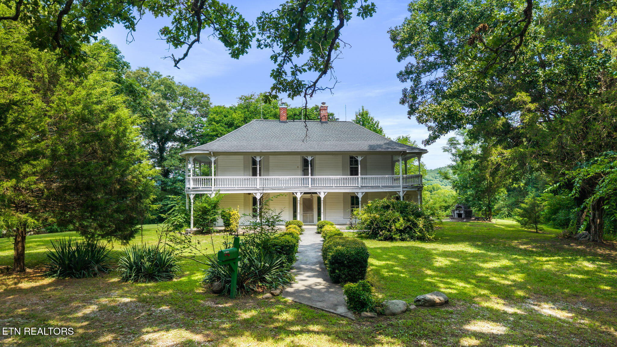 200 Memory Lane Benton TN 37307