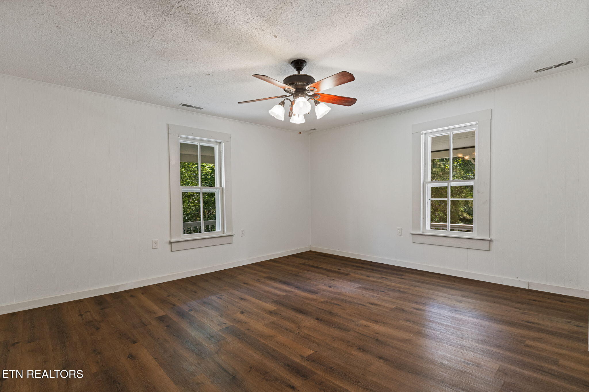 200 Memory Lane Benton TN 37307