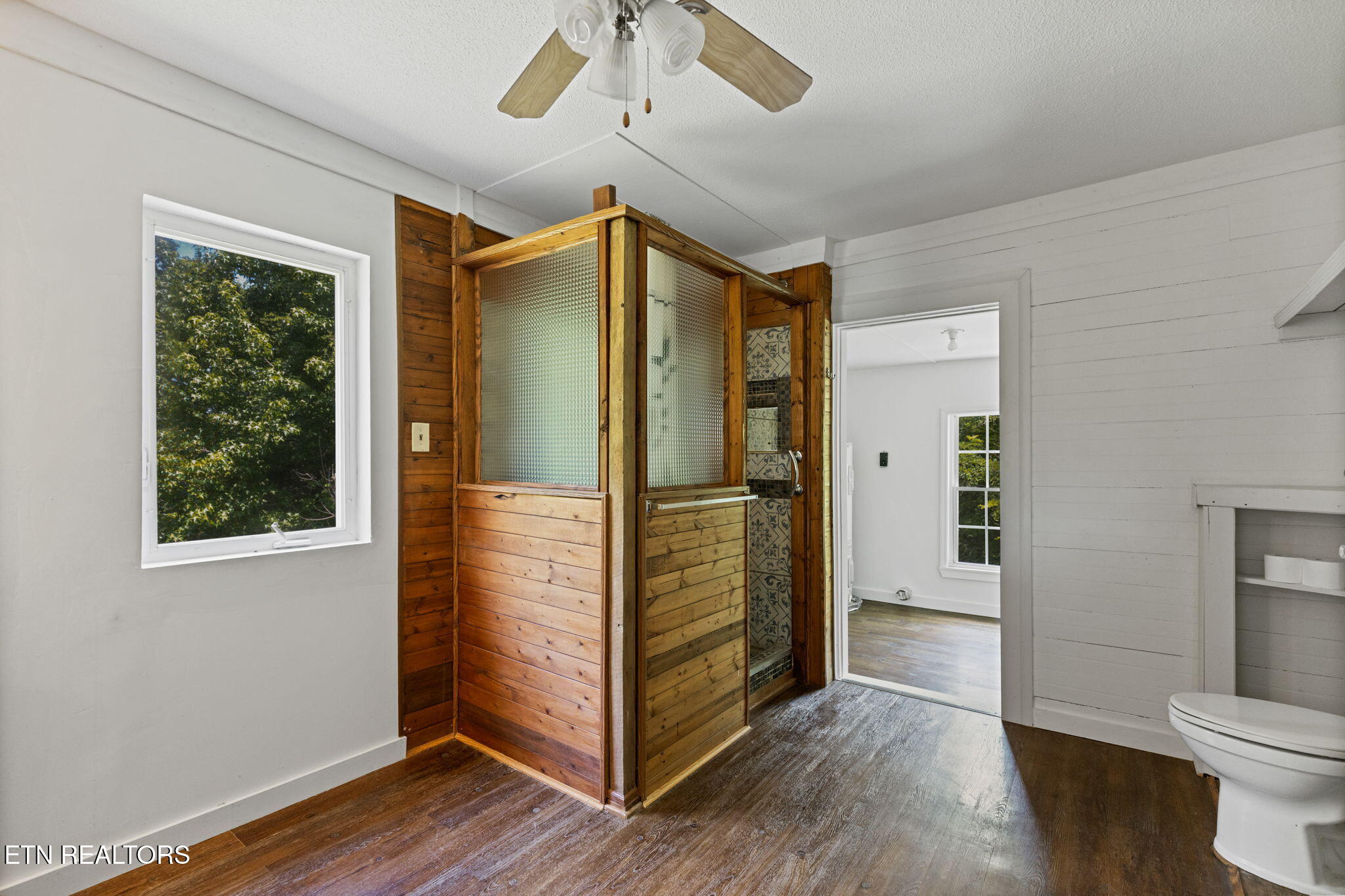 200 Memory Lane Benton TN 37307