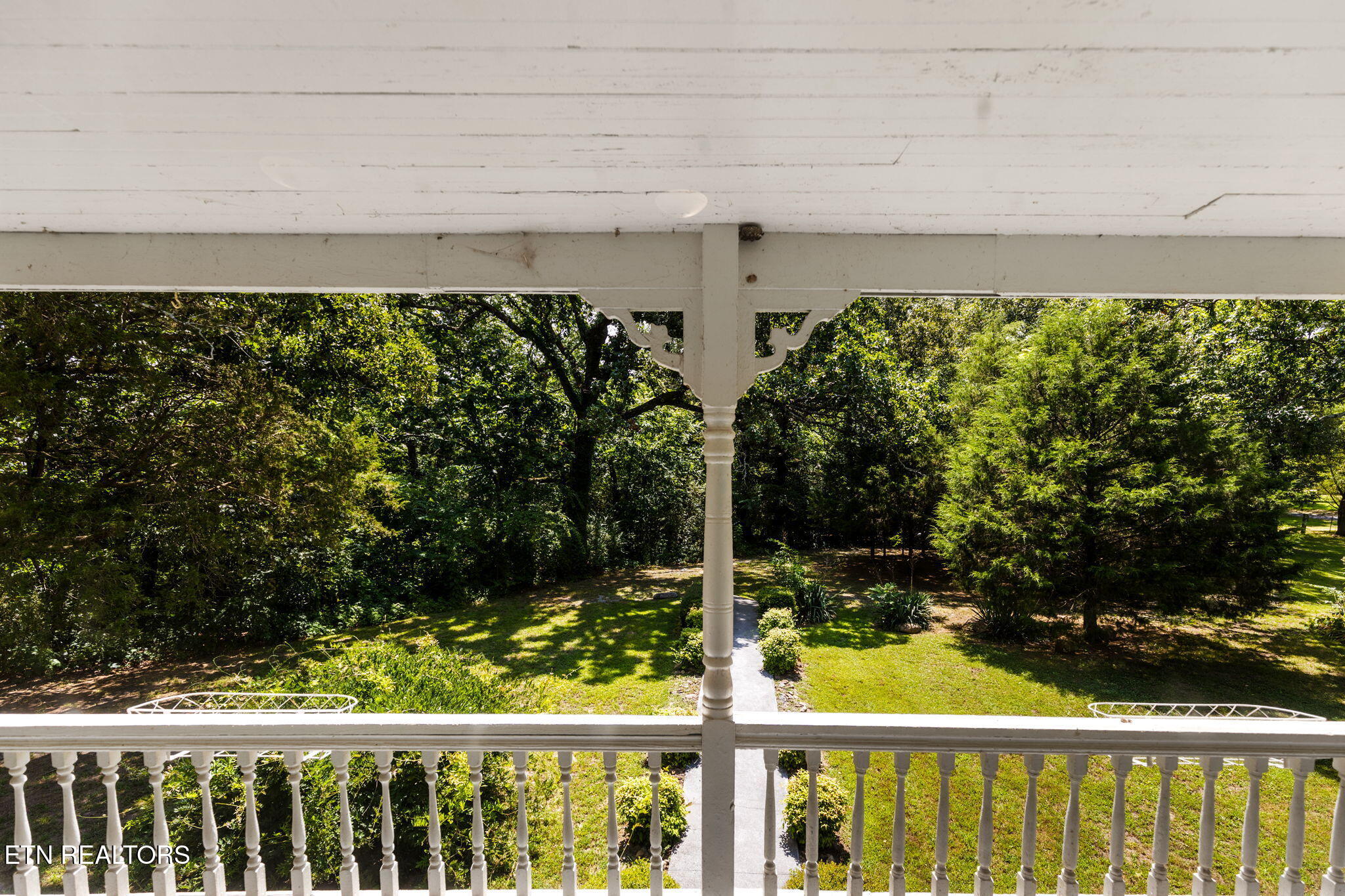 200 Memory Lane Benton TN 37307