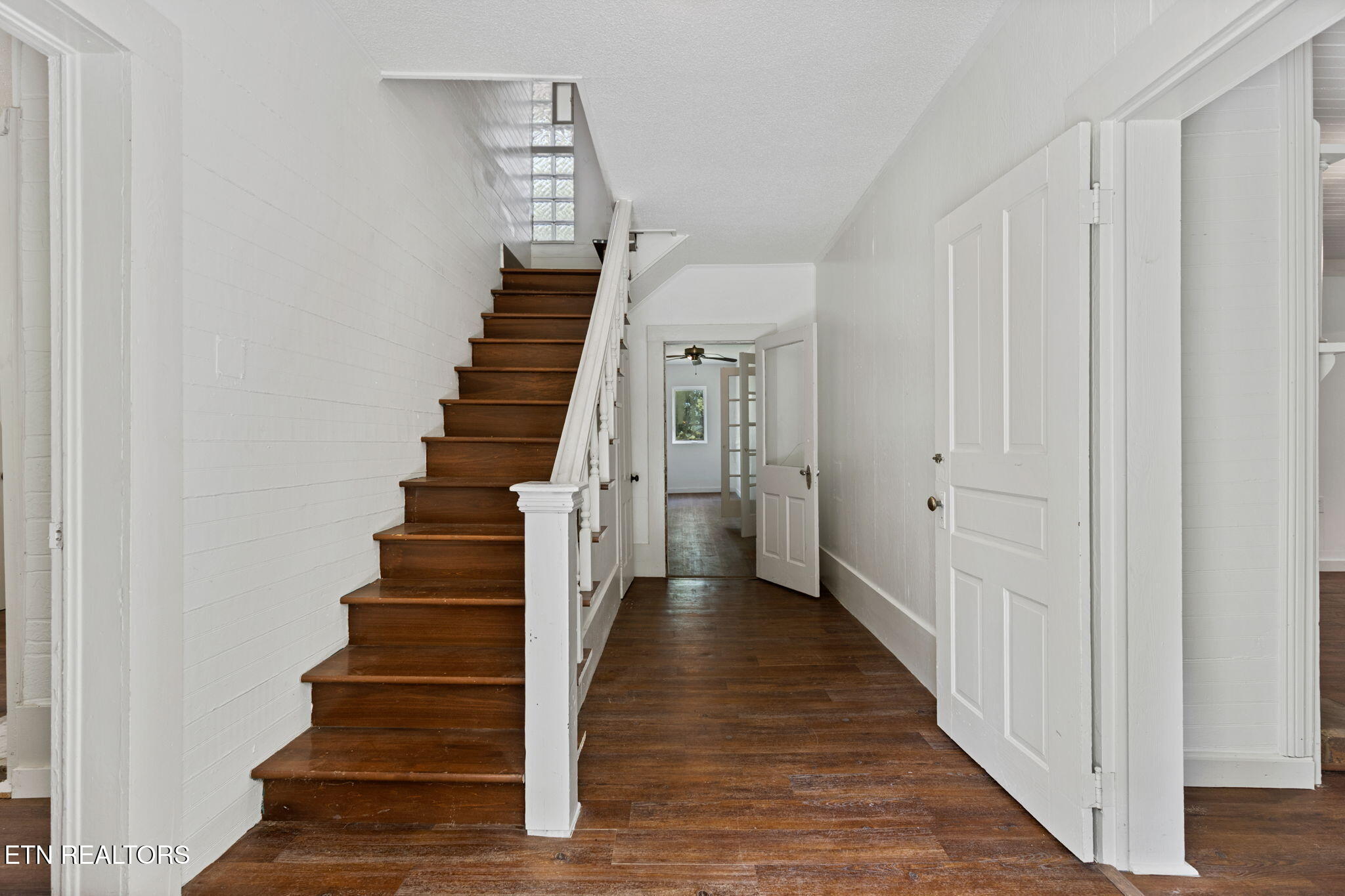 200 Memory Lane Benton TN 37307