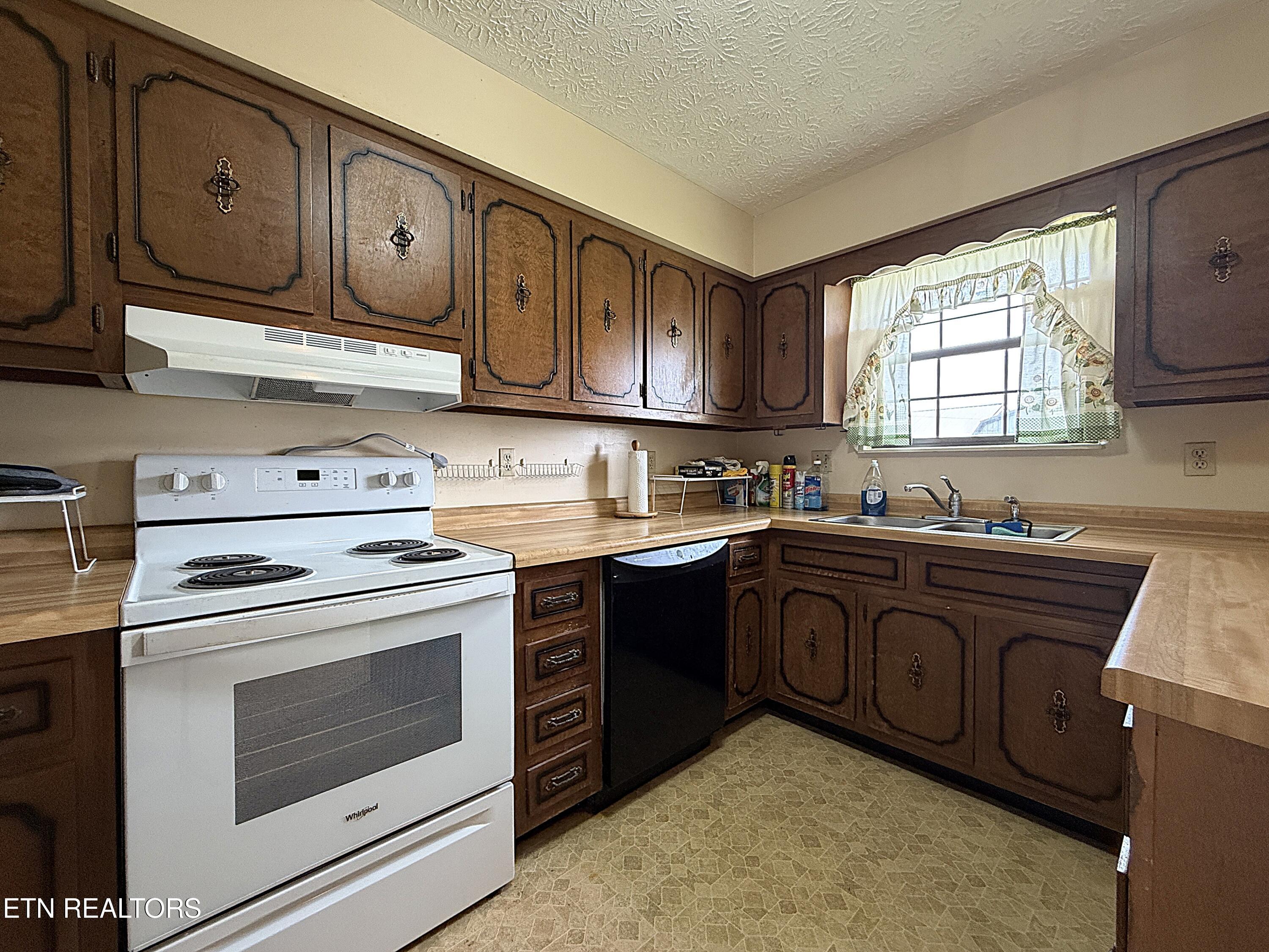 1237 Faith Lane Dandridge TN 37725